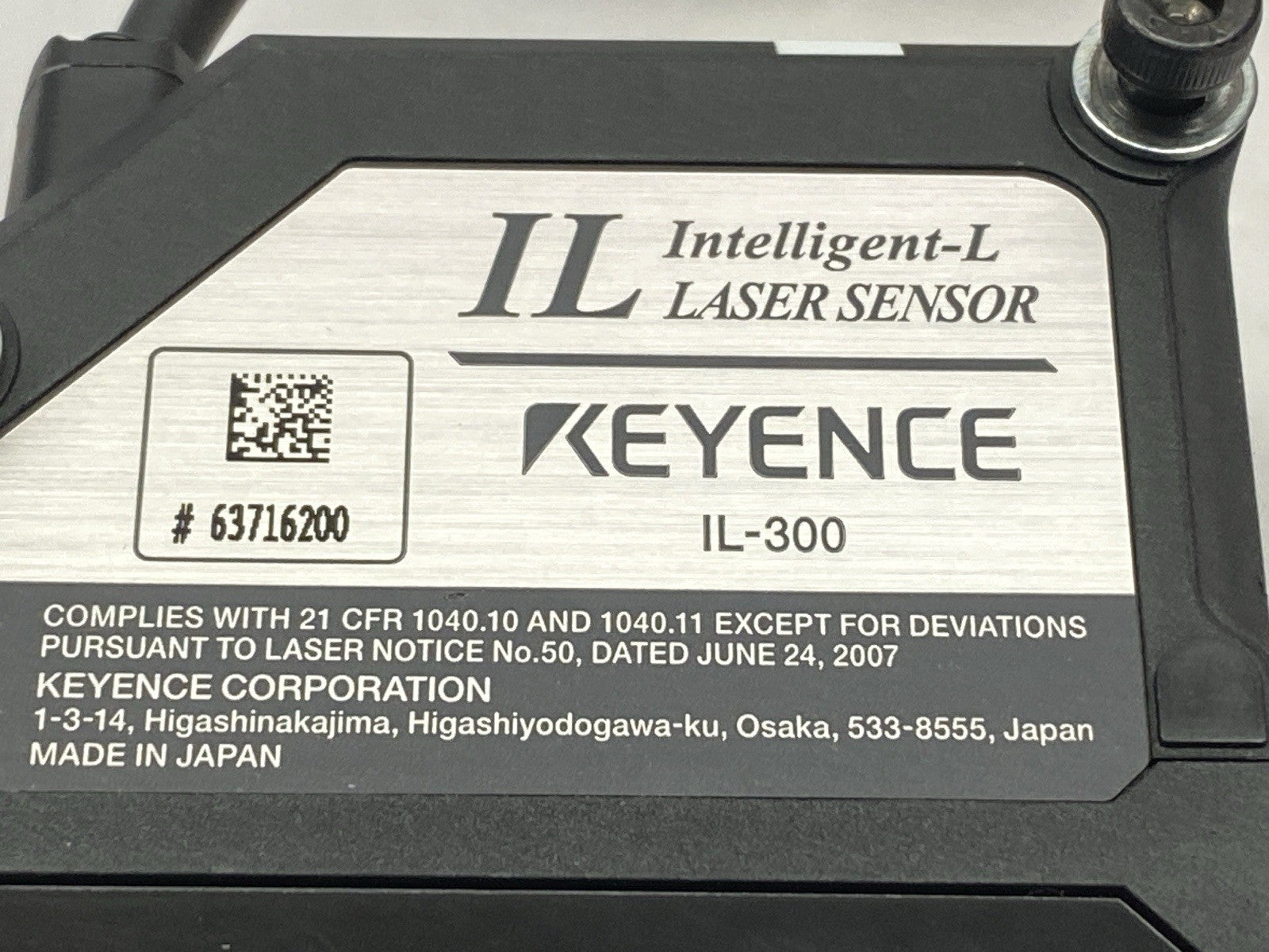 IL-300 | Keyence CMOS Multi-Function Analog Laser Sensor Head - Used - Maverick Industrial Sales