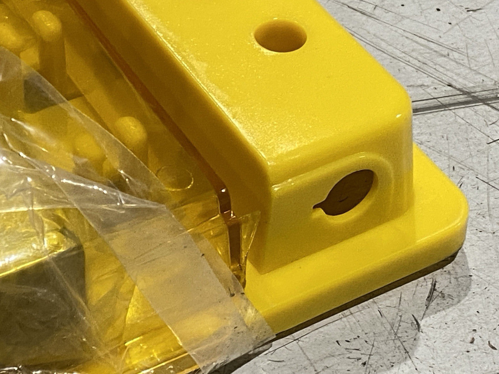 1484BP1106 | Master Lock Padlock Lockout Station DAMAGED - New – Open box - Maverick Industrial Sales