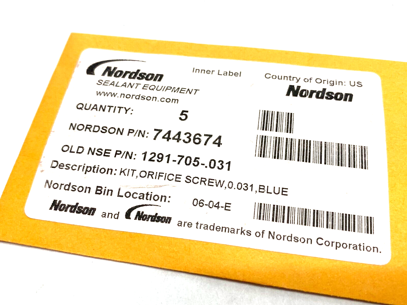 Nordson 7443674 Orifice Screw Kit, 0.031, Blue PKG OF 5 - Maverick Industrial Sales