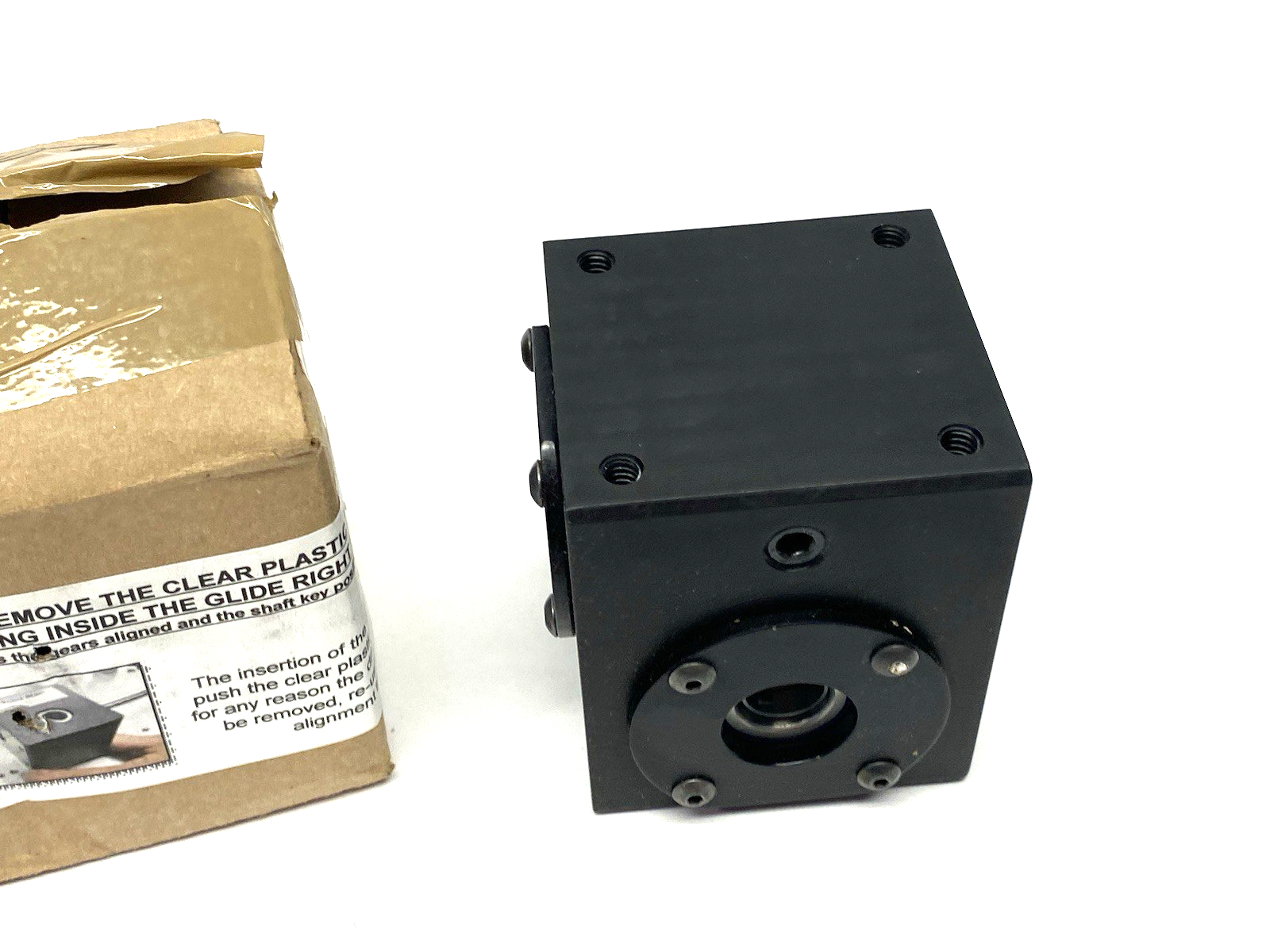 SureKap AE02107 Add-a-Shaft Leakproof Angled Gearbox RIGHT - Maverick Industrial Sales