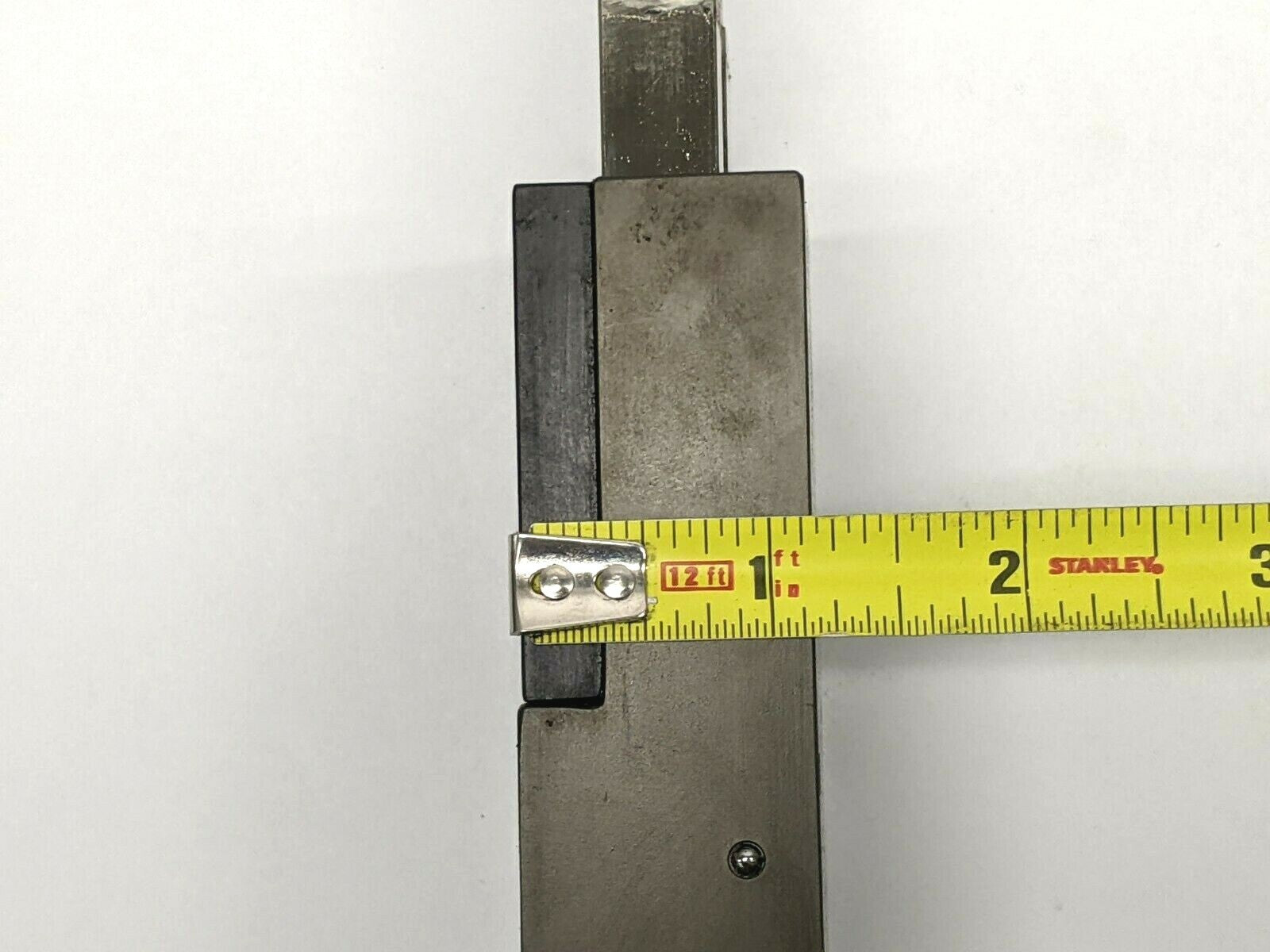 Double Finger Feed Escapement 20mm Stroke, Fingers 48mm x 11mm x 12.5mm - Maverick Industrial Sales