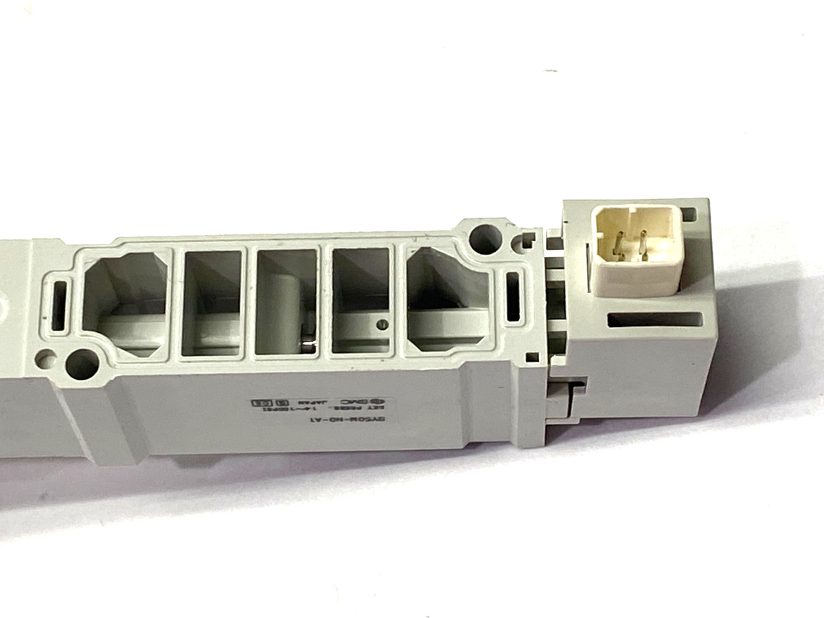 SMC SY50M-N0-A1 Pneumatic Manifold Block w/ Pressure Gauge MISSING SCREWS - Maverick Industrial Sales