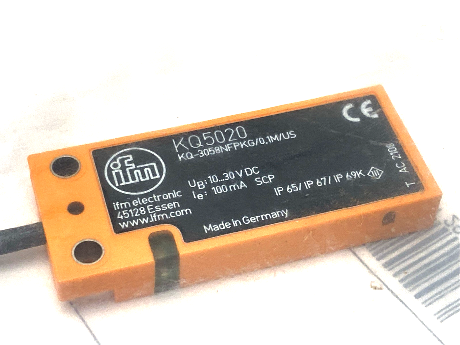 KQ5020 | ifm Capacitive Sensor M12 3-Pin Male 0.1m KQ-3058NFPKG/0,1M/US - New - Maverick Industrial Sales