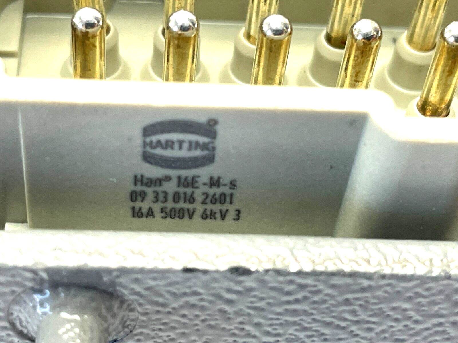 Harting 19 30 016 1521 Hooded Industrial Connector 09 33 016 2601 - Maverick Industrial Sales