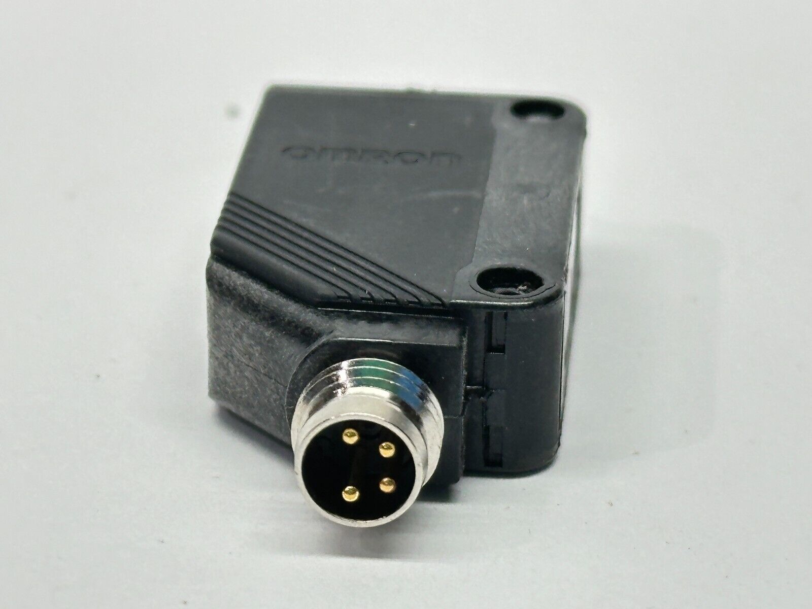 Omron E3Z-B87 Photoelectric Sensor 0.5-2m Male M8 4-Pin PNP - Maverick Industrial Sales