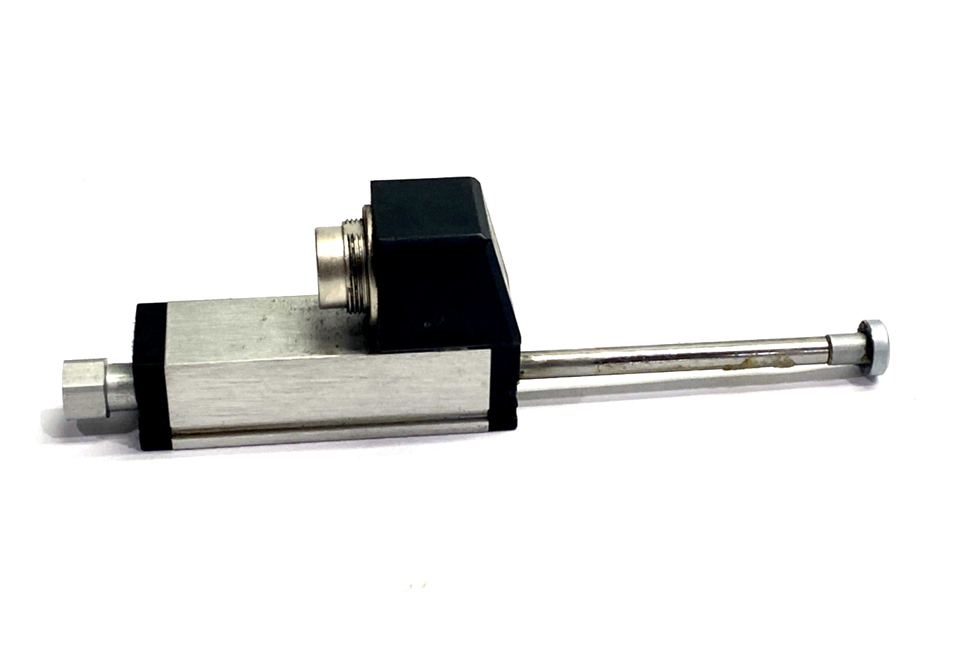 TRS 25 | Novotechnik Short Stroke Potentiometric Transducer 002371, TRS-0025 - Used - Maverick Industrial Sales