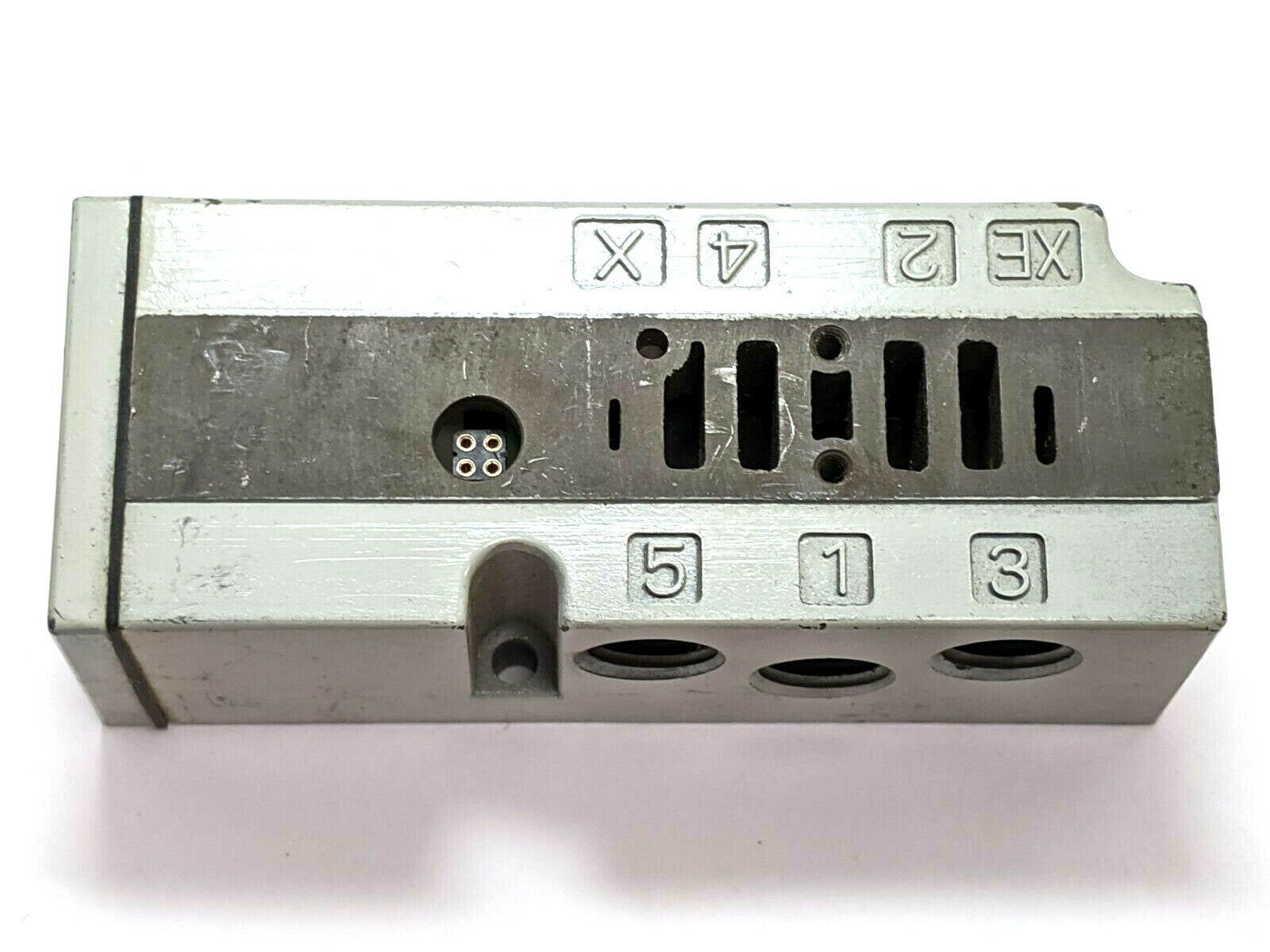 Numatics Manifold w/ XE 2 4 X, 5 1 3 Ports - Maverick Industrial Sales