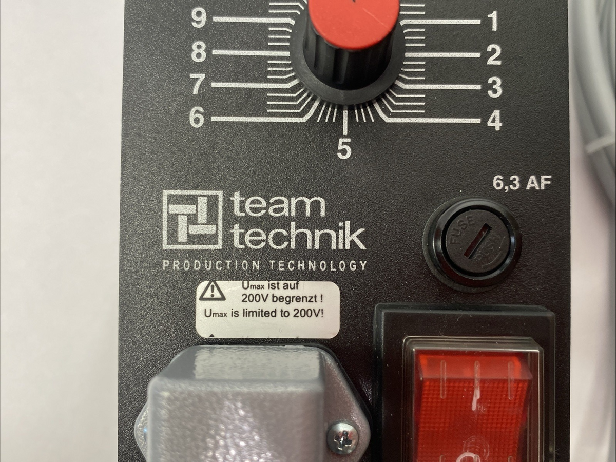 team technik PiCo NA/B.7/65.4-V1 Vibratory Feeder Controller - Maverick Industrial Sales