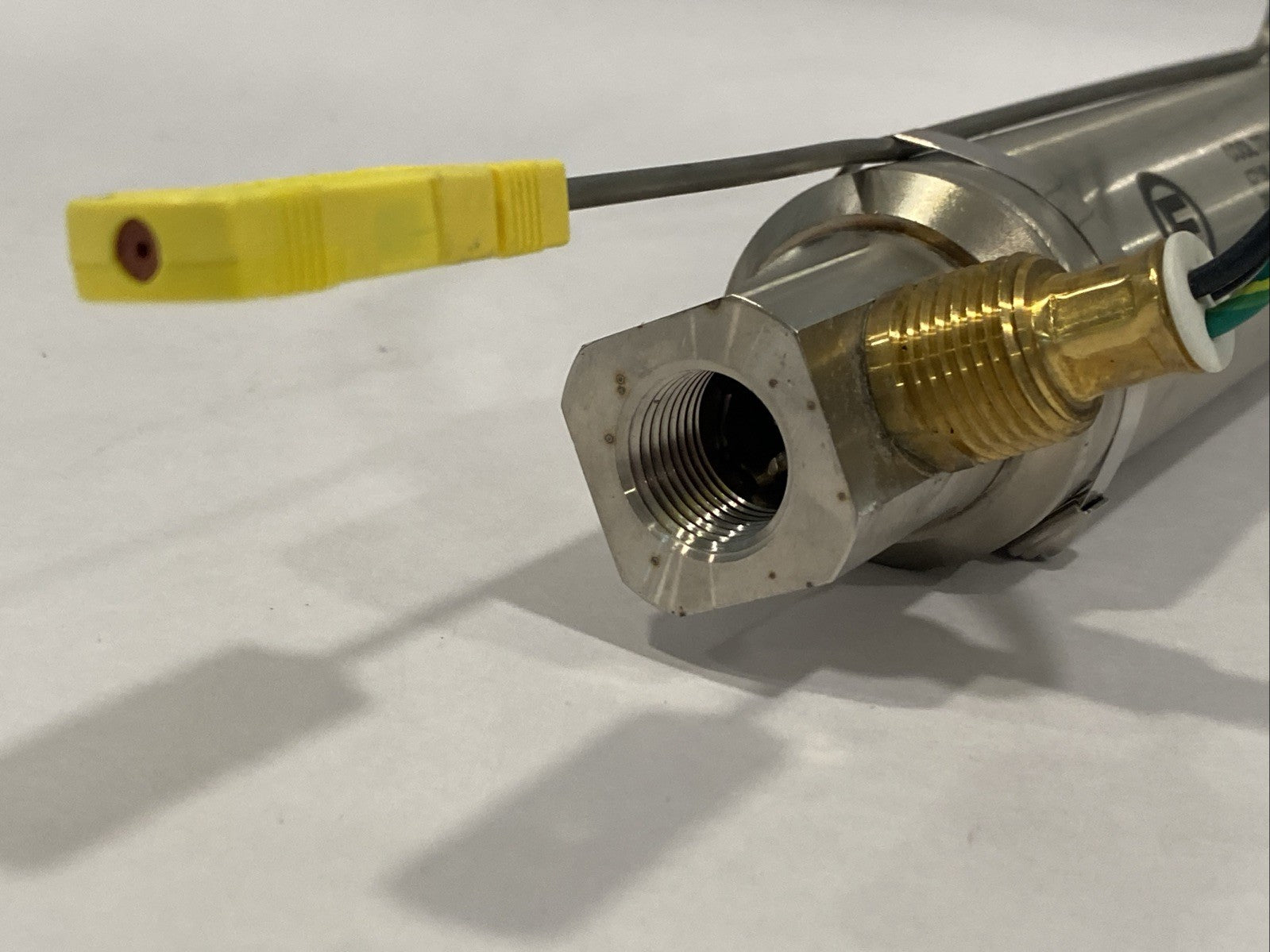 Farnam CT150-1300-208-1-1/2F-1/2F-TF1(065) 2819 Cool Touch 150 Heat Torch - Maverick Industrial Sales