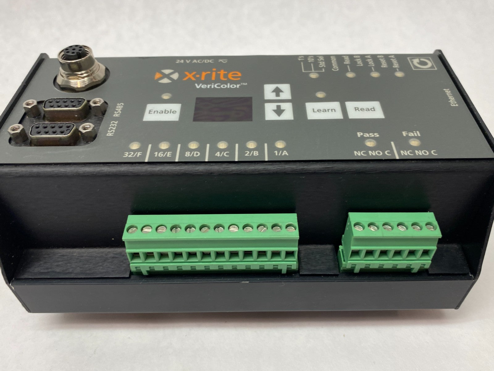 VC100B | X-Rite VeriColor Programmable Hub Unit, 2-Digit Digital Display - Used - Maverick Industrial Sales