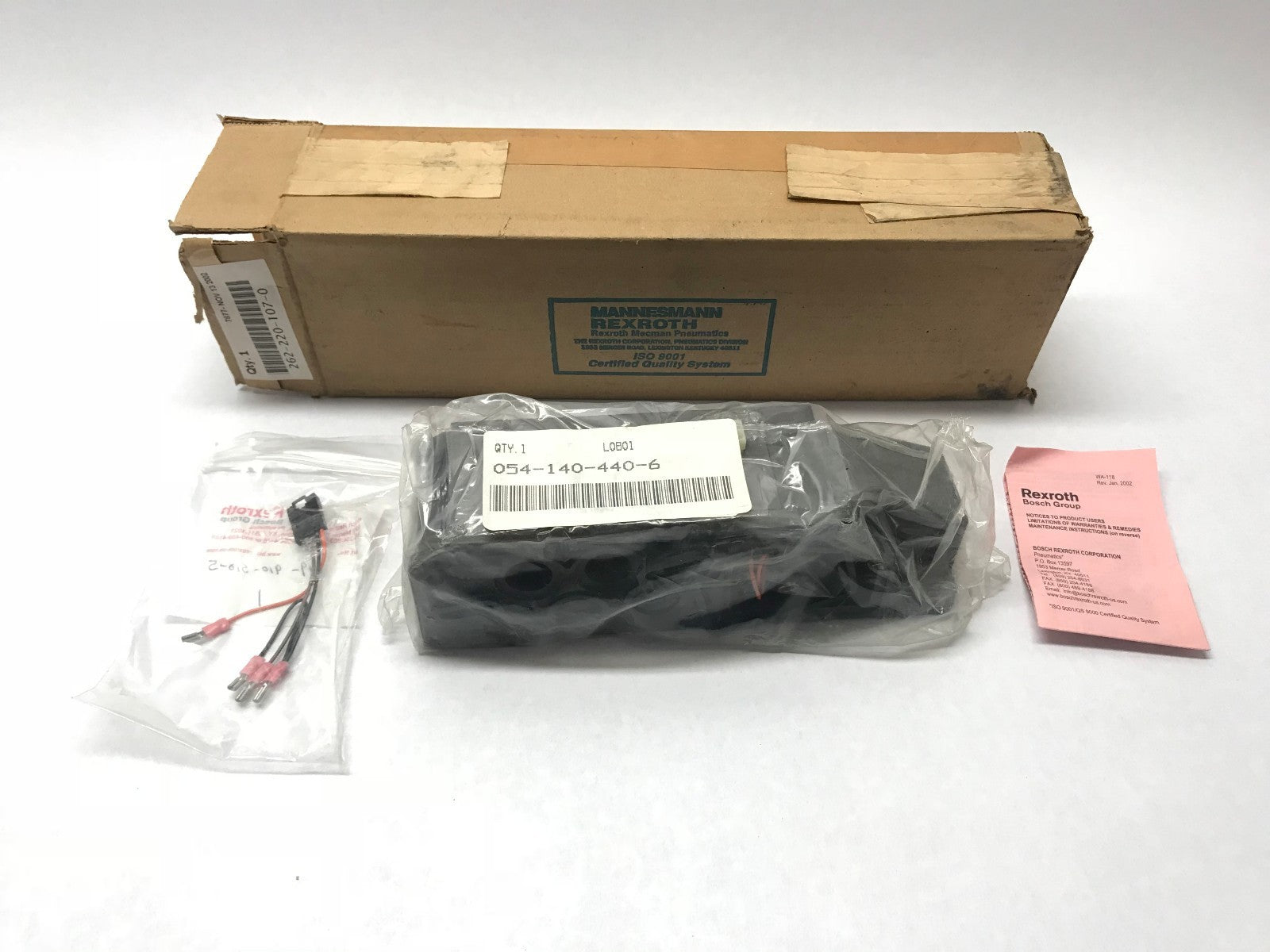 Mannesmann Rexroth Manifold Valve Assembly, 5599/2 RM, 262-120-106-0, 0541404406 - Maverick Industrial Sales