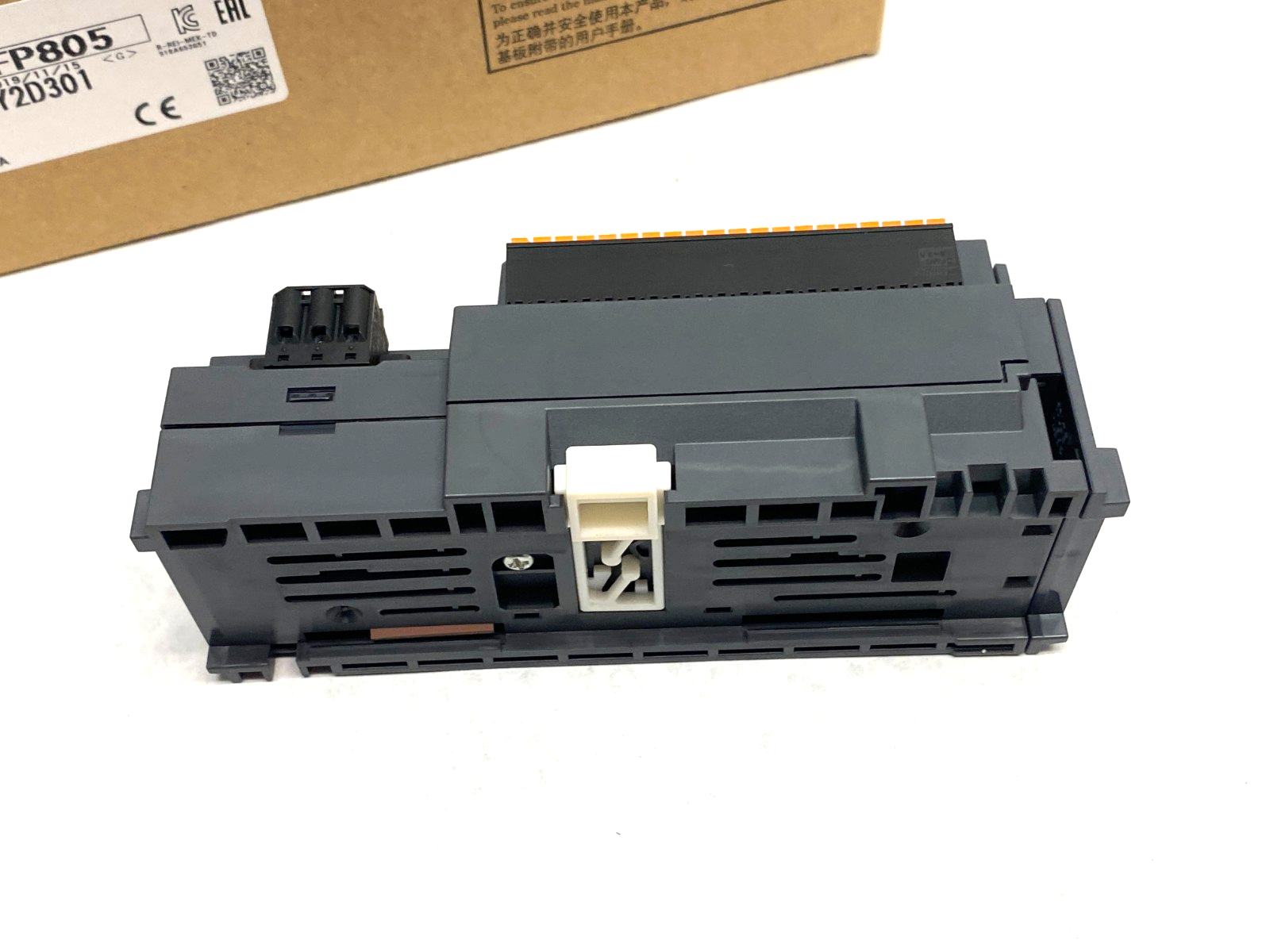 Mitsubishi NZ2GFSS2-8TE Block Type Remote Safety DC Digital Output Unit CC-Link - Maverick Industrial Sales