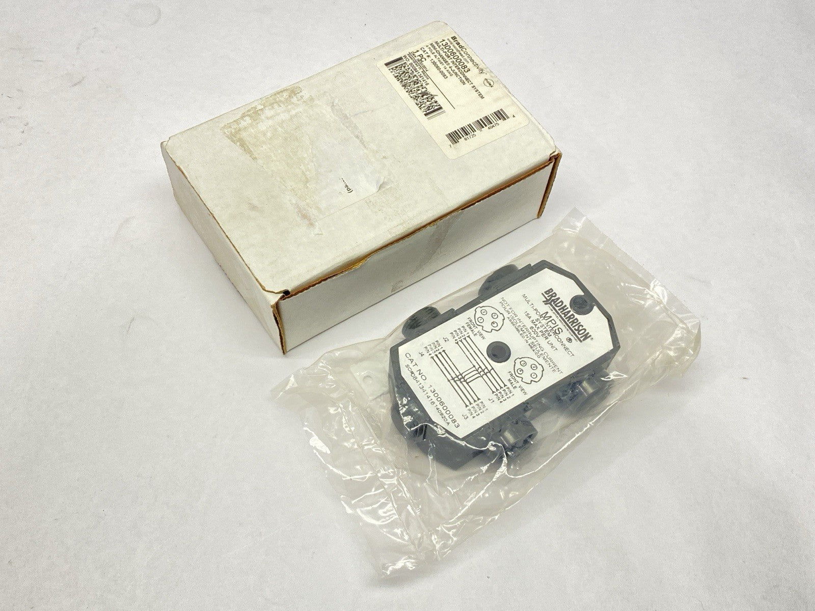 1300600083 | Molex Brad Connectivity MultiPort Interconnect Mini-Change 4-Junction - New - Maverick Industrial Sales