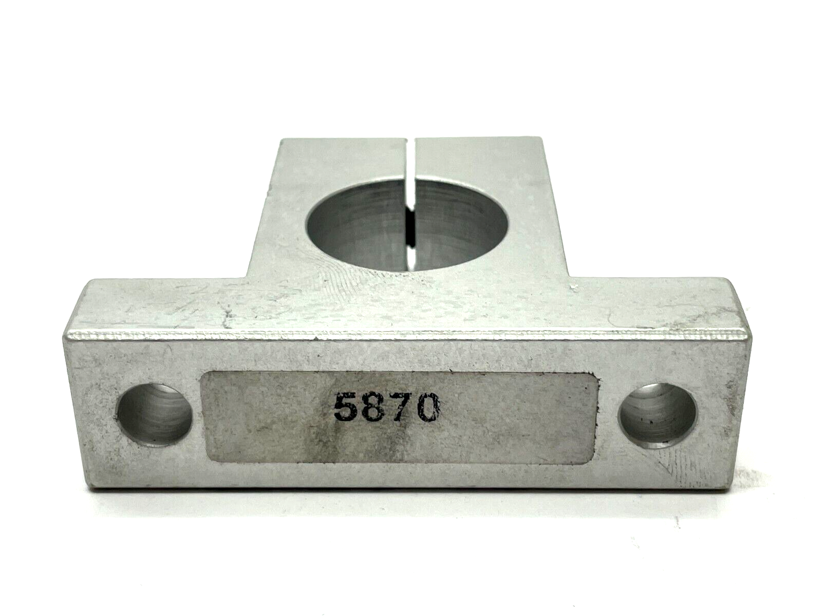 80/20 5870 Narrow Horizontal Stanchion Base 15 Series 1" - Maverick Industrial Sales