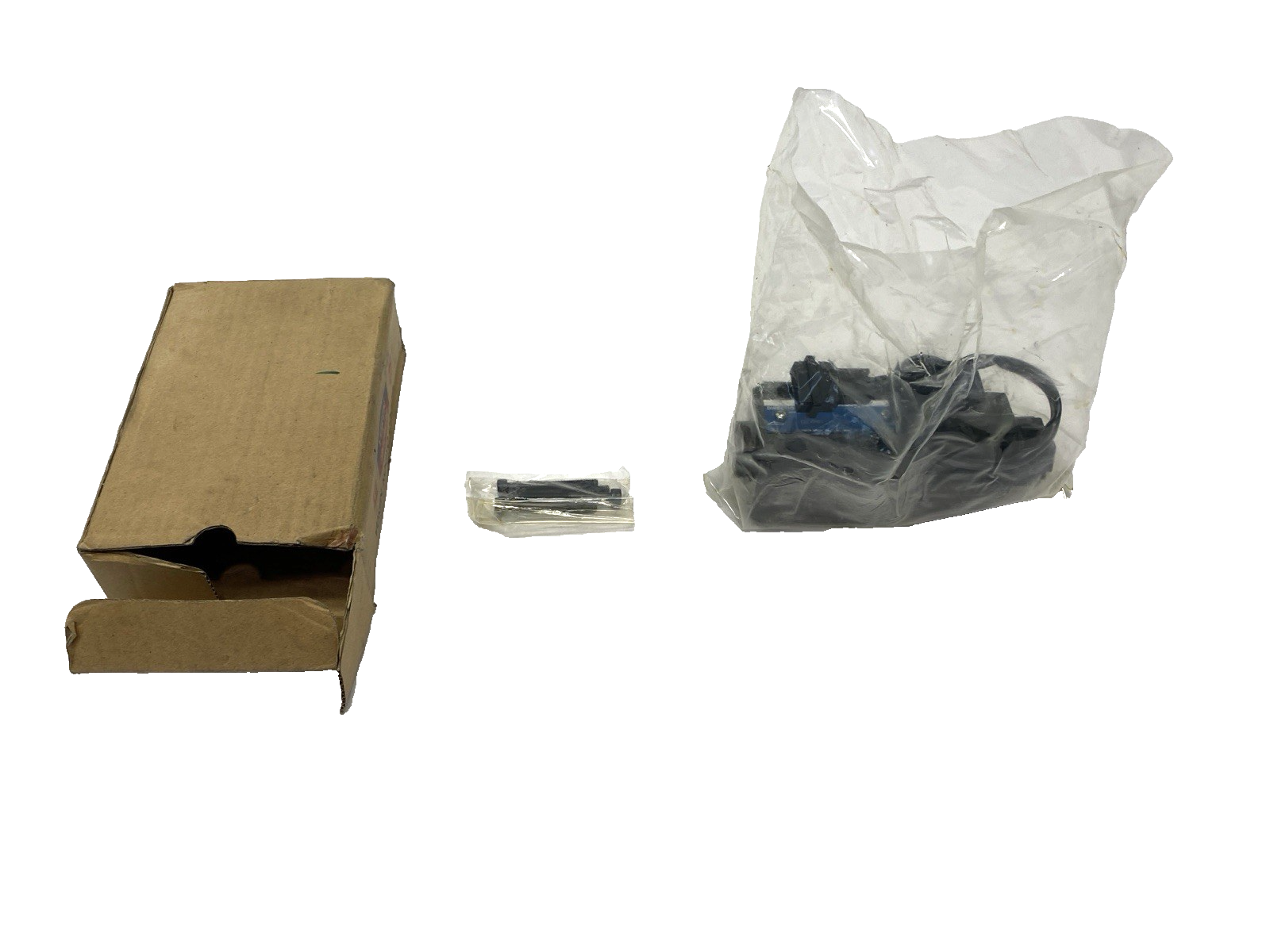 Yuken DSLG-01-3-0-D24-1117 Solenoid Directional Control Valve 3-Position - Maverick Industrial Sales