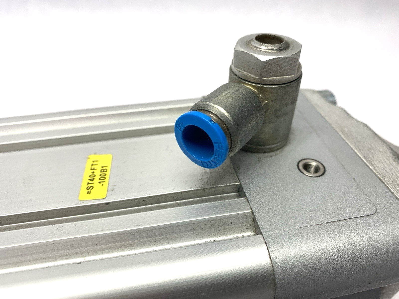 Festo DSBC-80-300-PPVA-N3 Double-Acting Pneumatic Cylinder 2126600 300mm Stroke - Maverick Industrial Sales