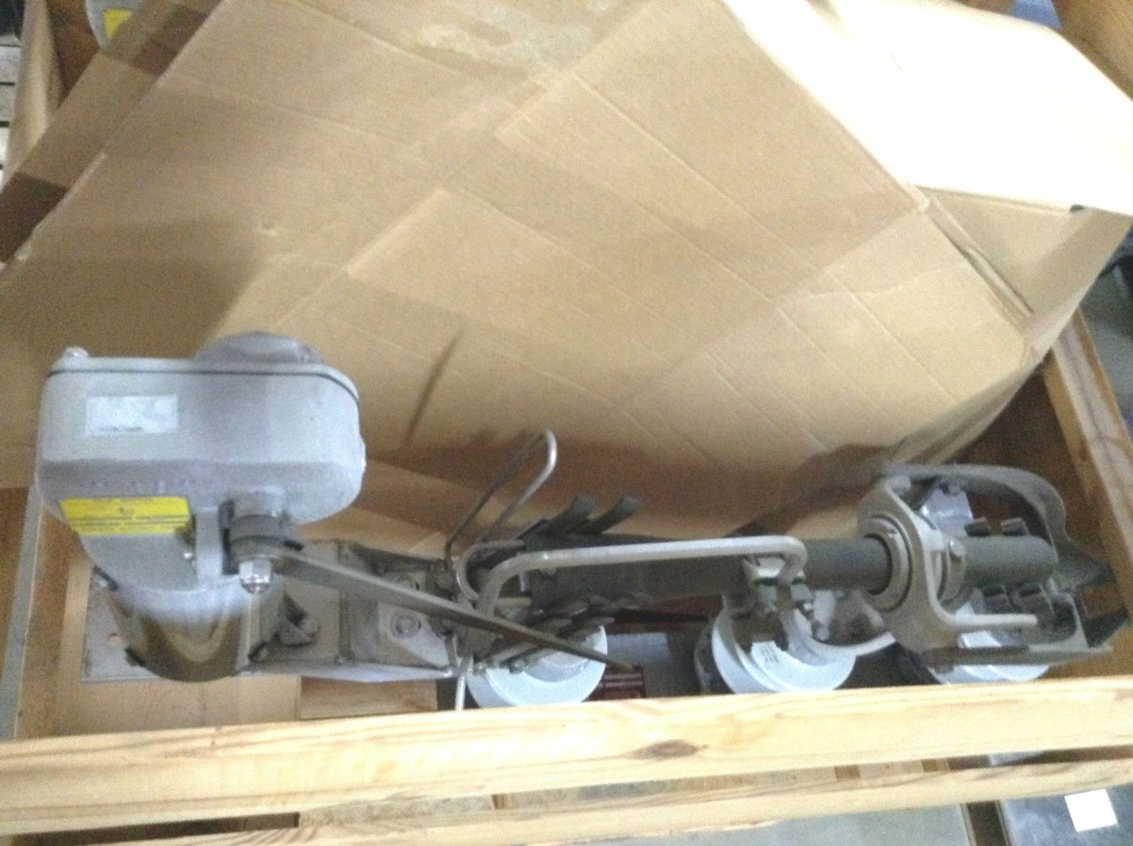 Turner Electric 15.5KV TMK40A01512A1 Vertical Upright Air Brake Switches 3 Pole - Maverick Industrial Sales