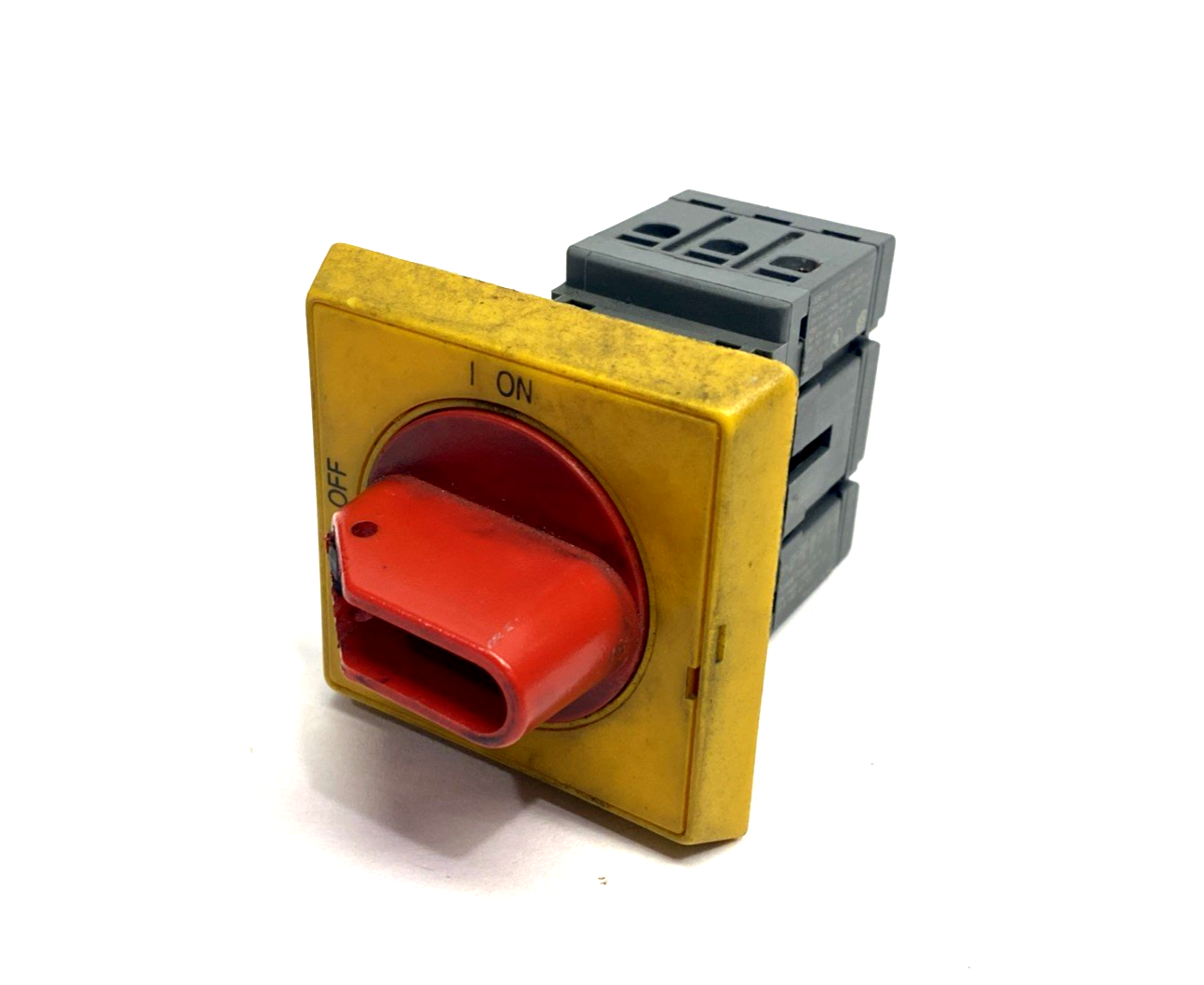 ABB OT32ET3 Disconnect Switch 3P 40A 3HAC022165-001 - Maverick Industrial Sales