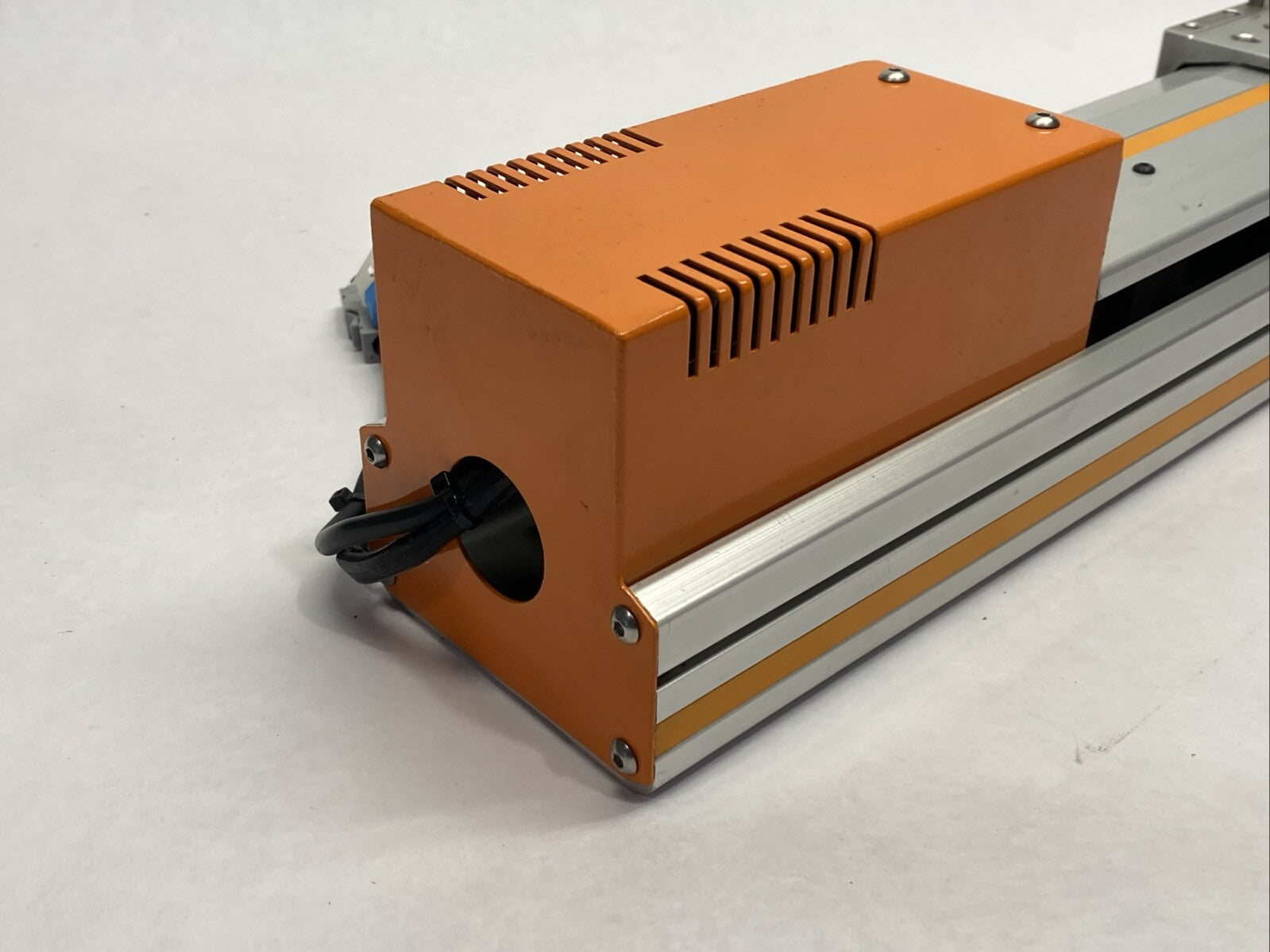 Hanmi AutoNet Linear Slide Actuator 780mm Length 540mm Stoke - Maverick Industrial Sales