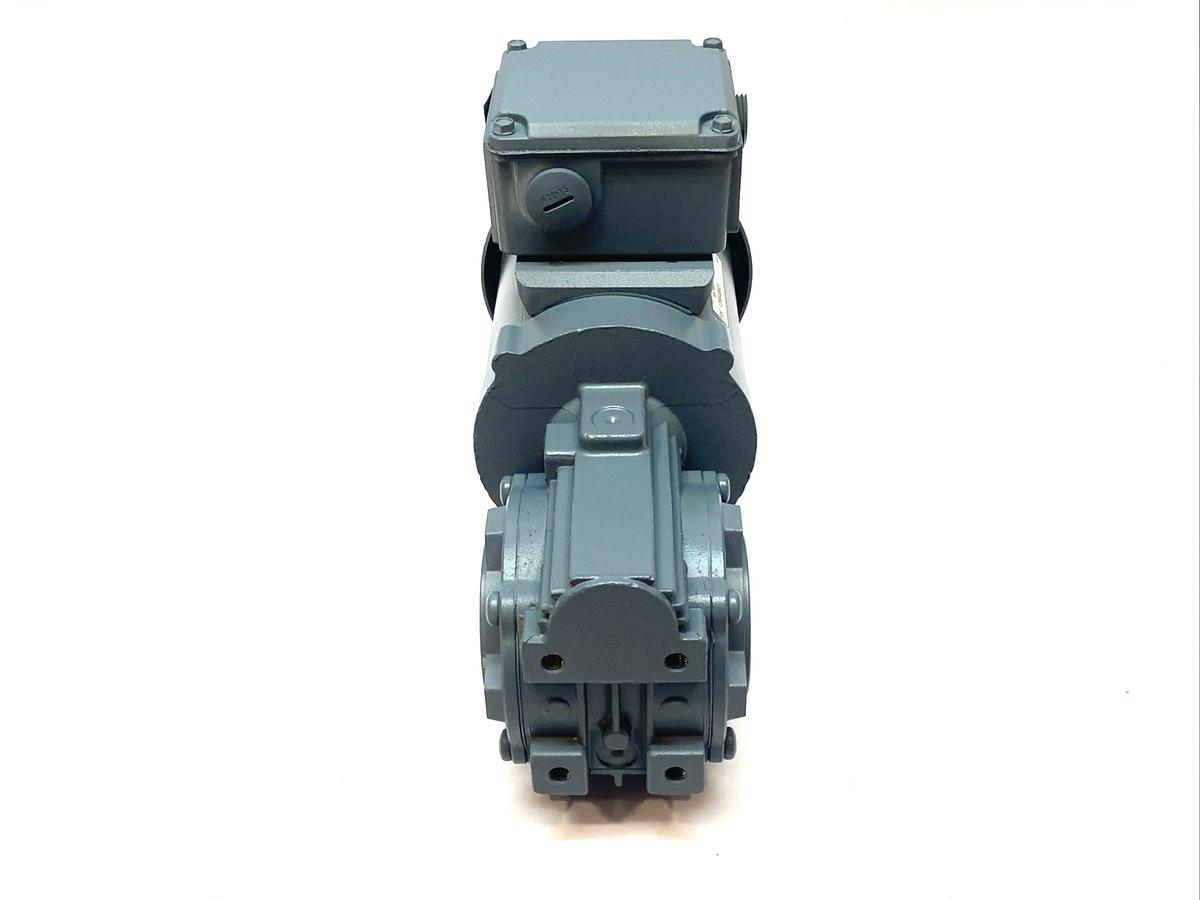 BS03-84/D05LA4/AV-13.5 | Bauer Gearmotor 0.4HP 0.3kW H1/II/A - New – Open box - Maverick Industrial Sales