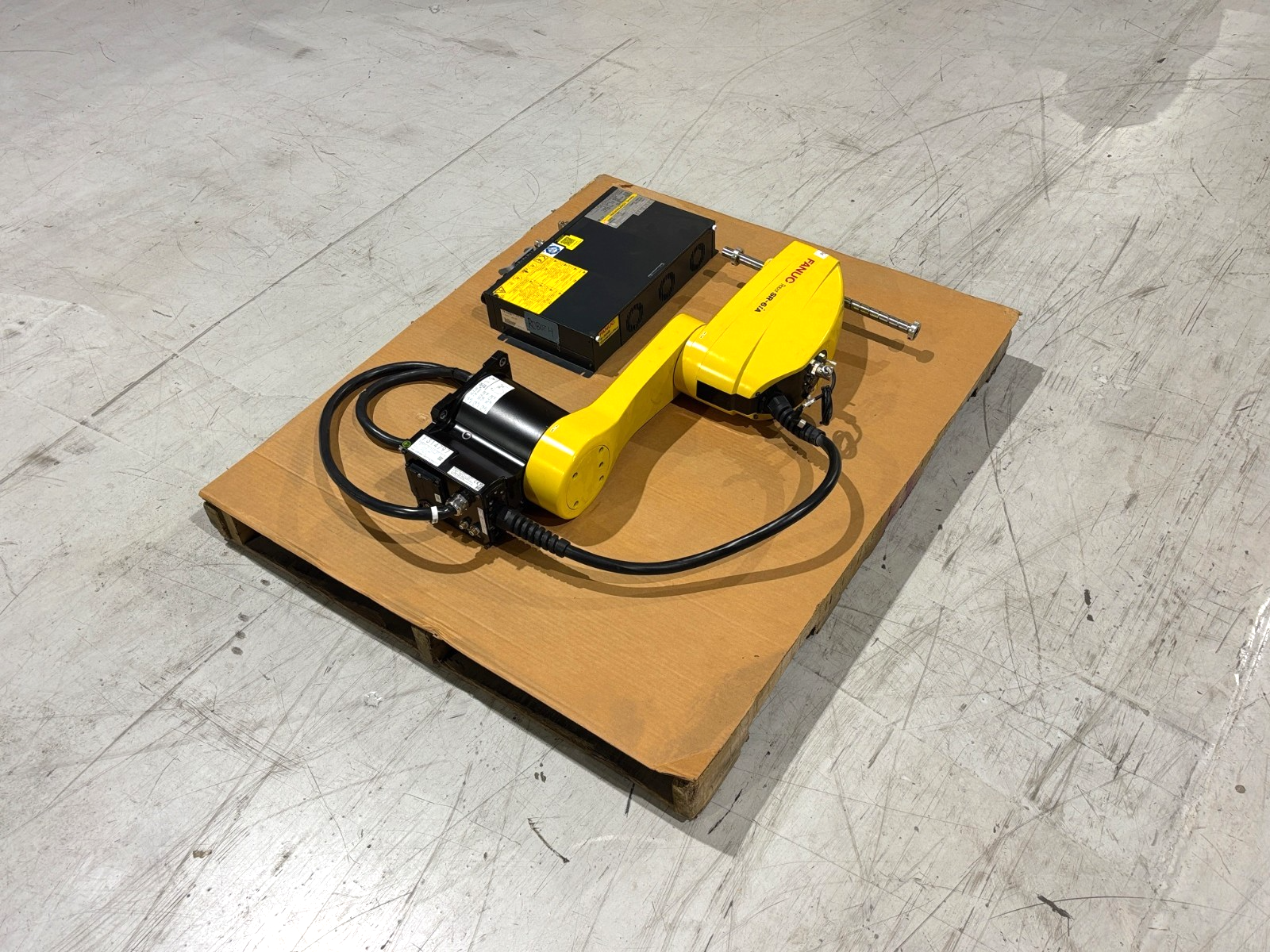 Fanuc SR-6iA Pick & Place Robot System w/ R-30iB Compact Plus Controller (2022) - Maverick Industrial Sales