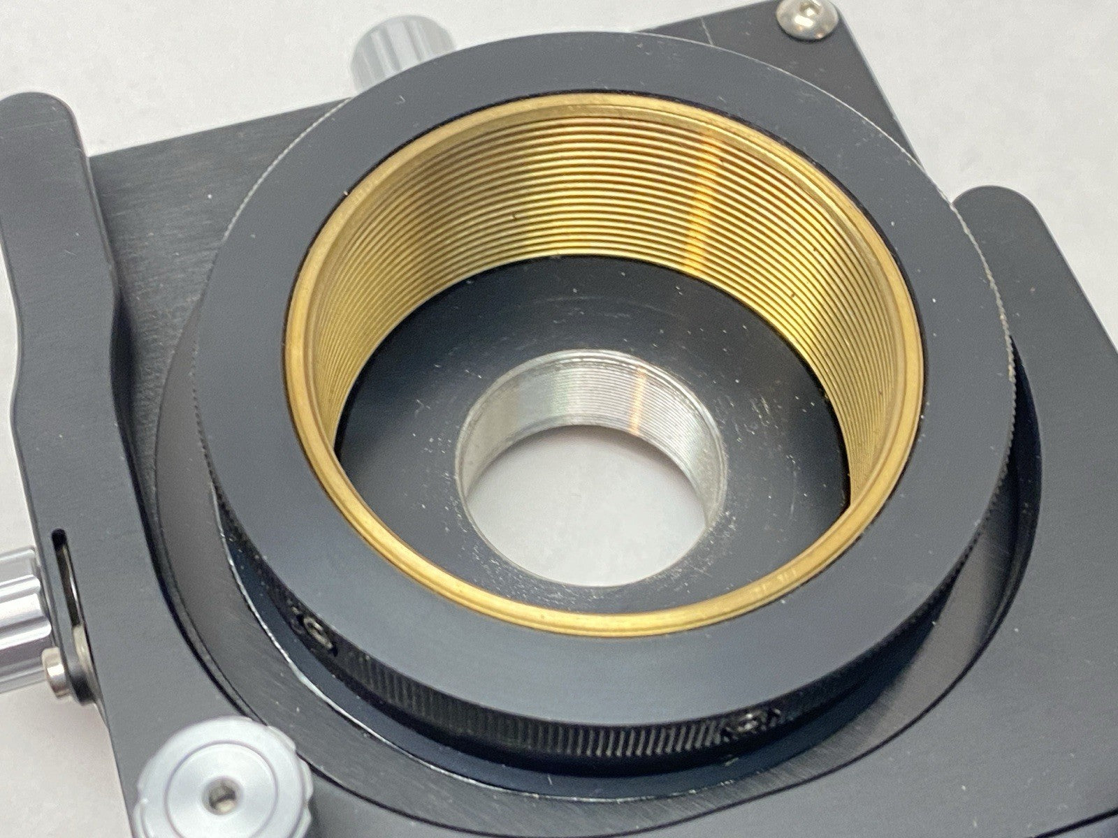LP-2A | Newport Precision Lens X/Y Positioner 2" Lens 100TPI - Used - Maverick Industrial Sales
