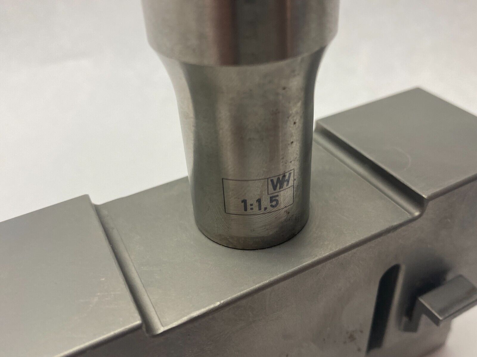 Herrmann HU73.207/1 Ultrasonic Welding Head 1:1.4 Gain DWG#200.100.058 - Maverick Industrial Sales