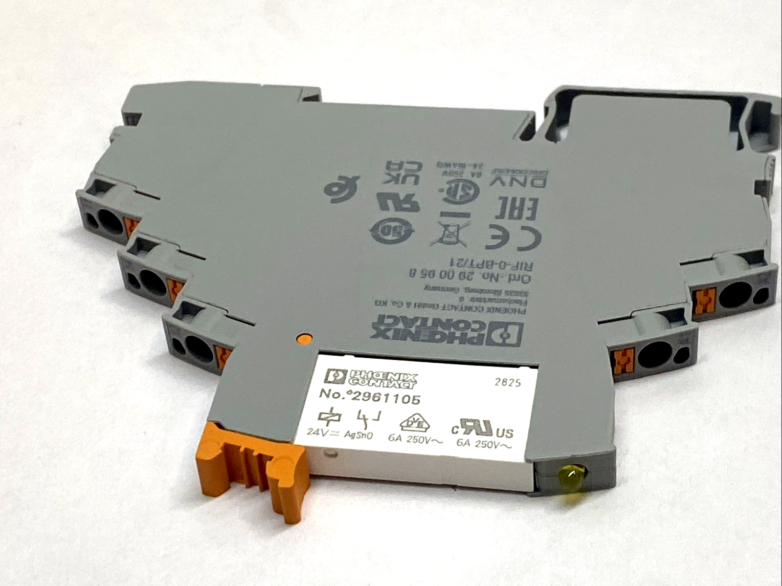 Phoenix Contact RIF-0-RPT-24DC/21 Relay Module 24VDC SPDT DIN Rail 2903370 - Maverick Industrial Sales
