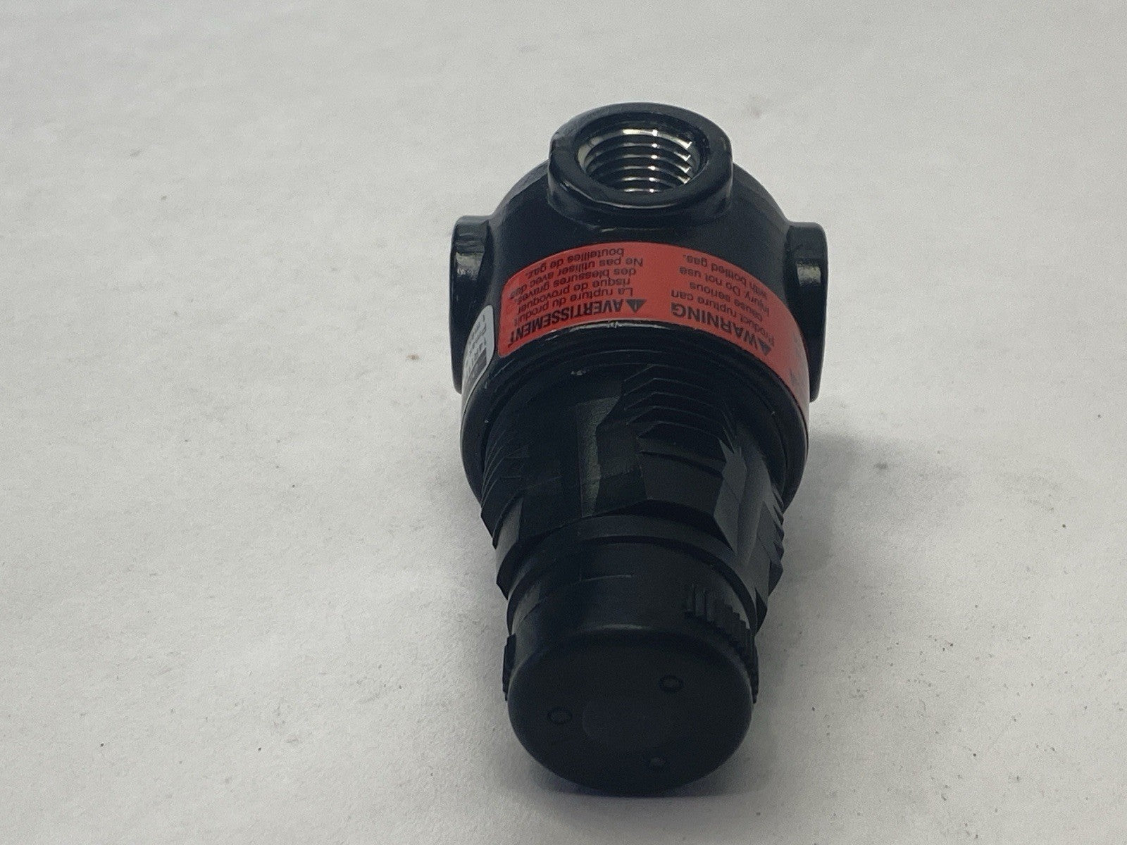 Parker 14R111FCL020 Pneumatic Regulator 1/4" NPT Ports 300psi Max Pressure - Maverick Industrial Sales