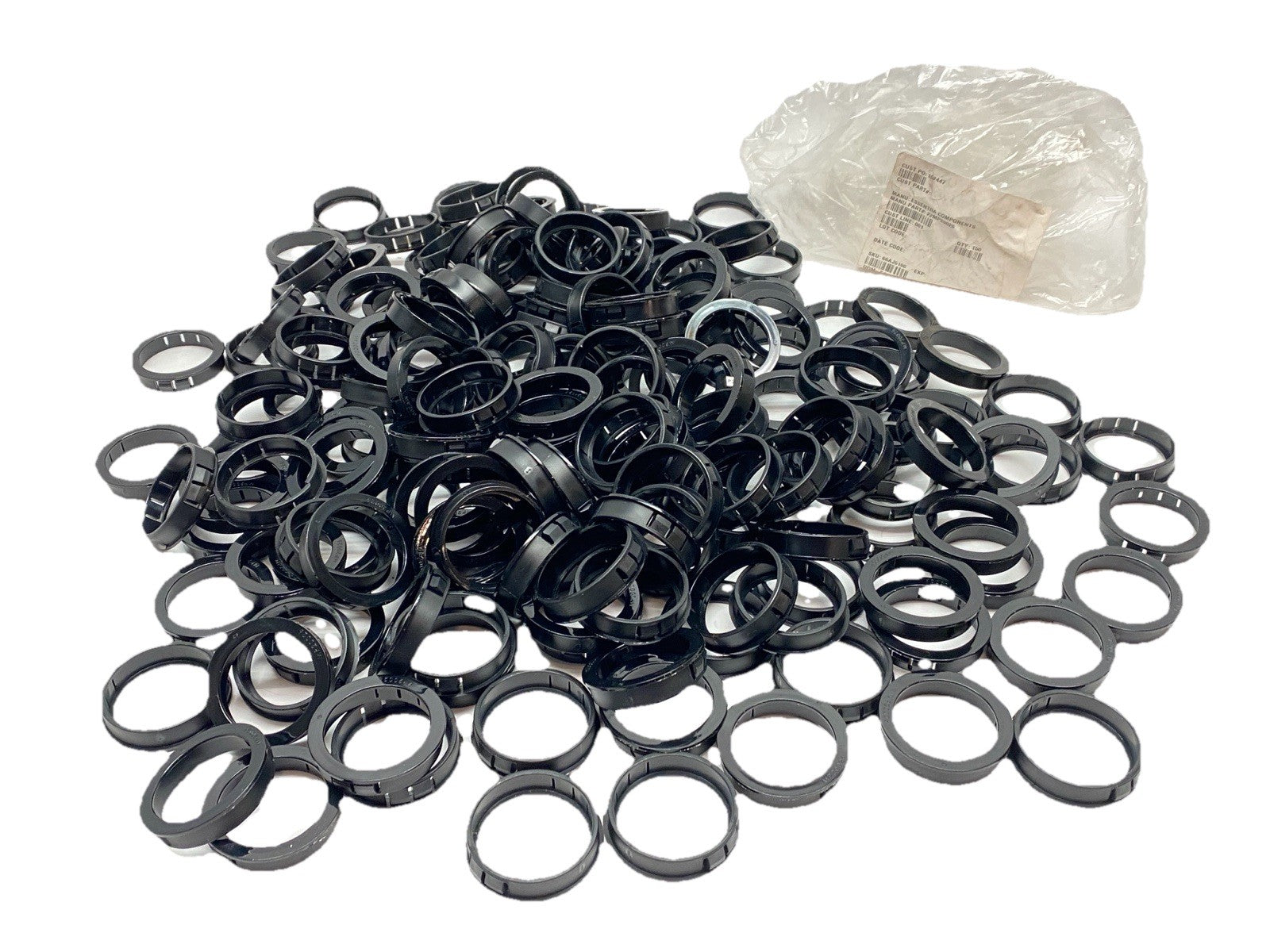 Essentra 22MP20026 Bushing Grommet Nylon Black 1.625" ID 2" OD LOT OF 190 - Maverick Industrial Sales
