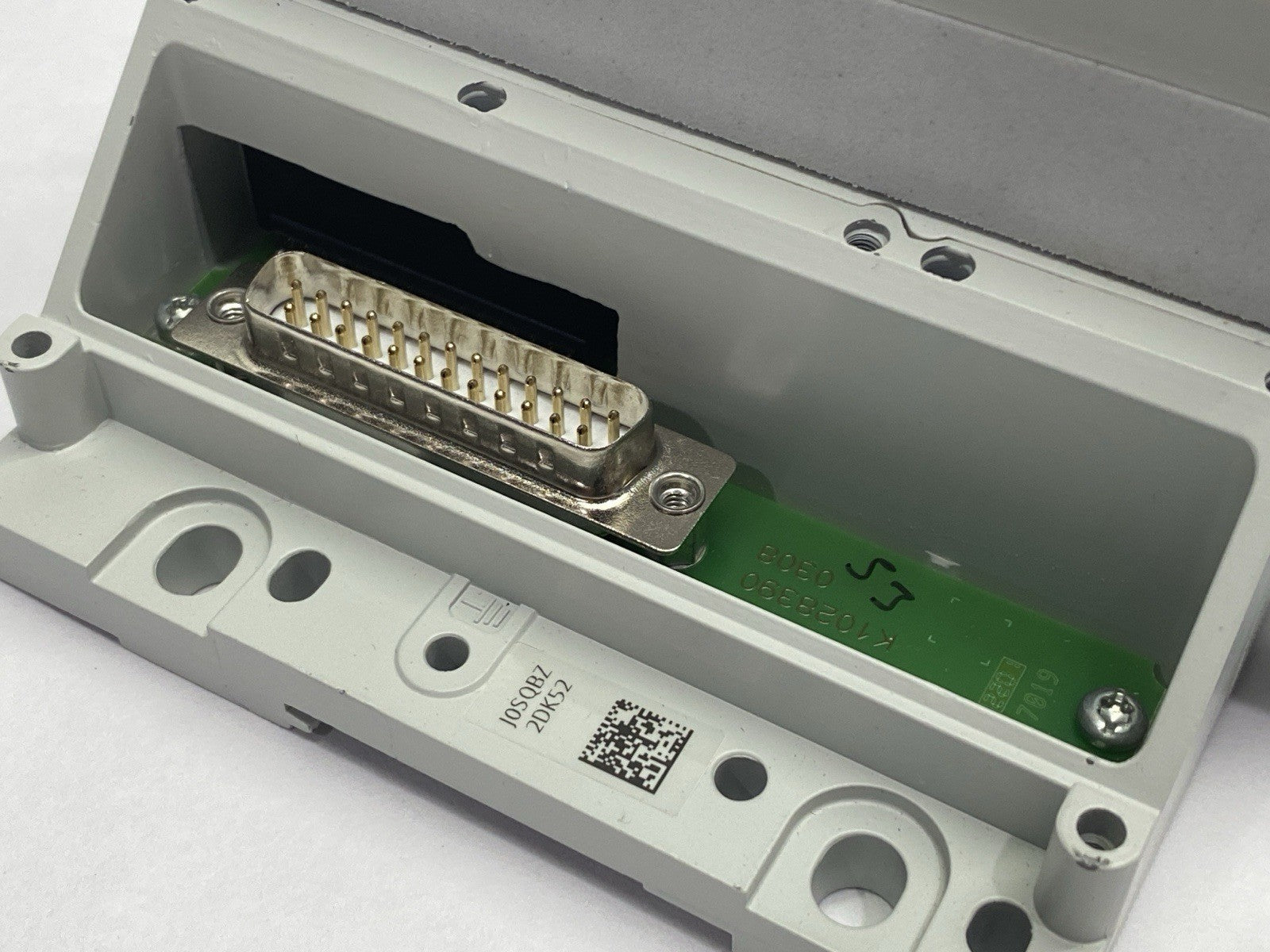 Festo 34P-MS6-SFEJBGABBCCD-UAETSBU-3K Configured Valve Manifold 569926 - Maverick Industrial Sales