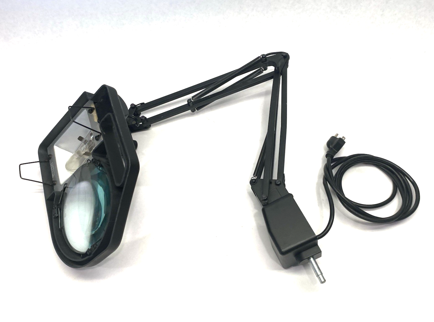 Electrix 7428 Desktop Standing Magnifying Light Lens, 3-Diopter 100W - Maverick Industrial Sales