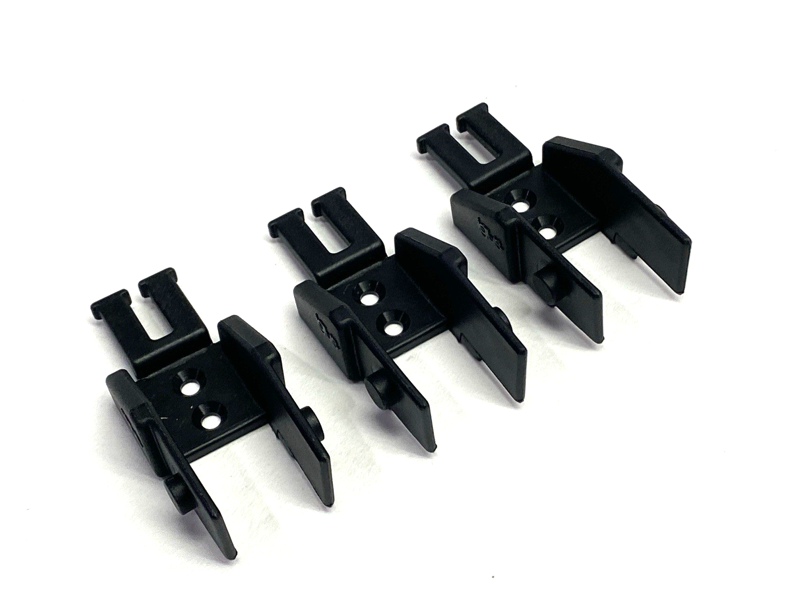 Igus 080-16-1PZ Male Cable Carrier Mounting Bracket LOT OF 3 - Maverick Industrial Sales
