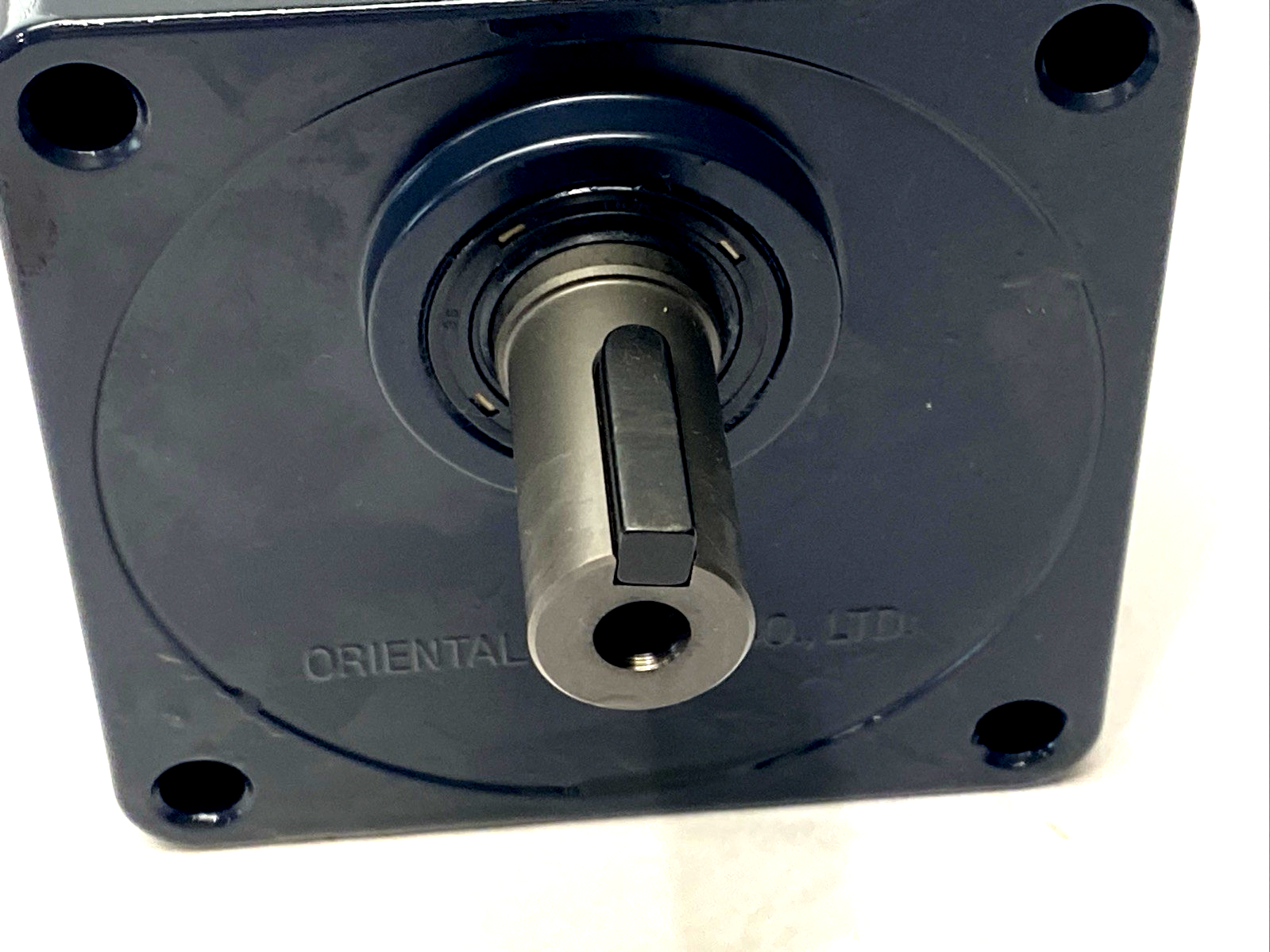 Oriental Motor BH6G2-15 Parallel Shaft Gearhead 15:1, 18mm Shaft, 4.09" Frame - Maverick Industrial Sales