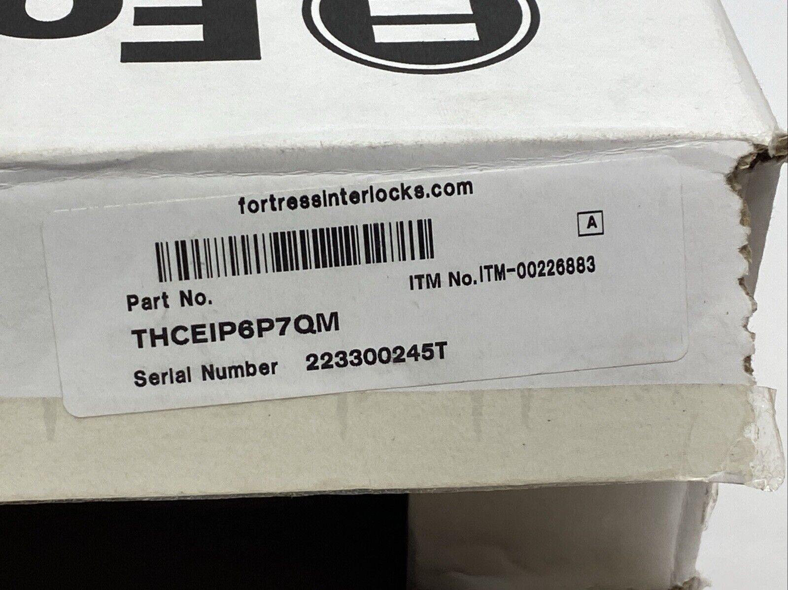 Fortress Interlocks THCEIP6P7QM Independently Wired Illuminated E-Stop - New – Open box - Maverick Industrial Sales