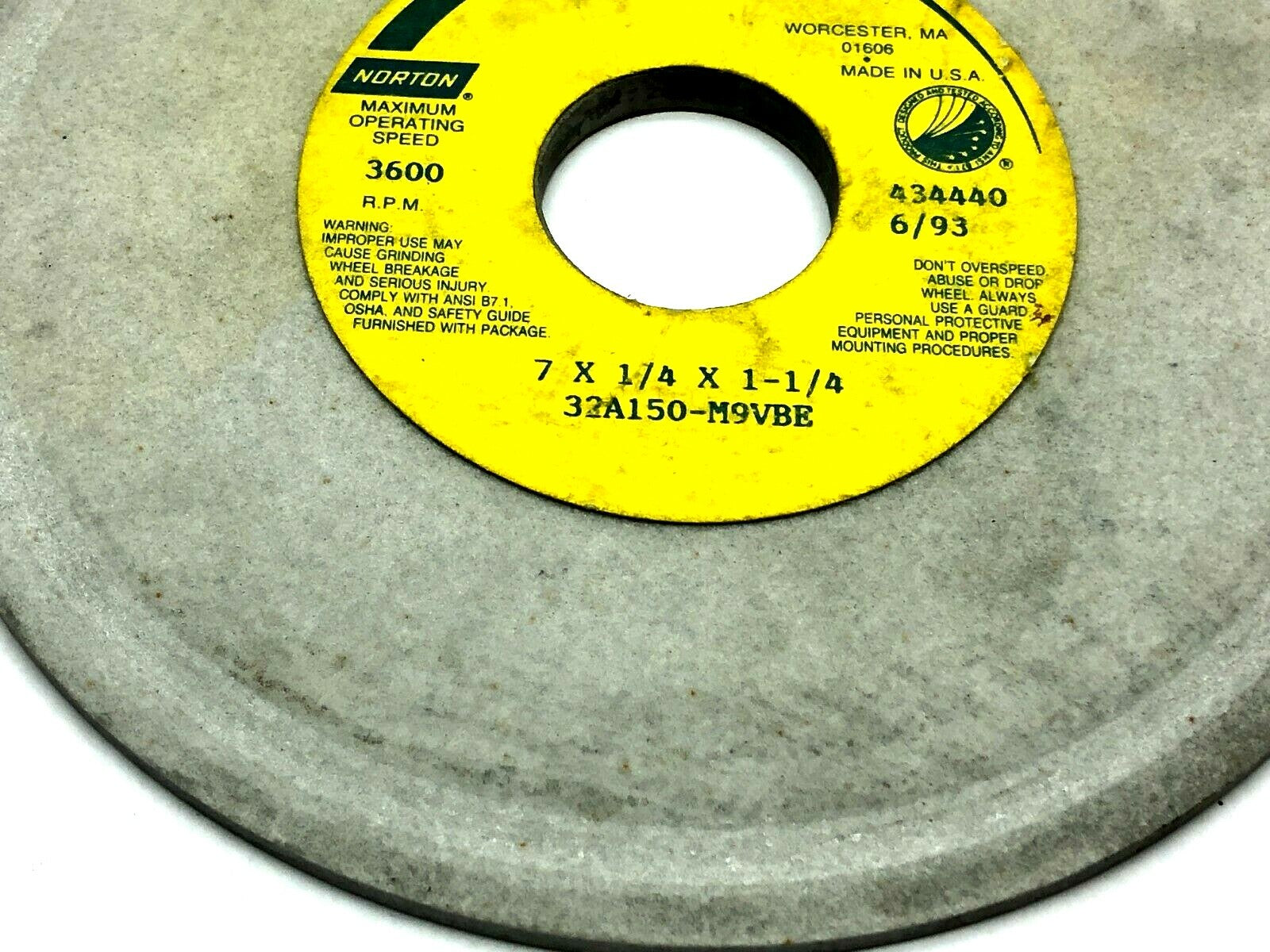 Norton 32A150-M9VBE Grinding Wheels 1-1/4" Bore 3600 RPM LOT OF 3 - Maverick Industrial Sales