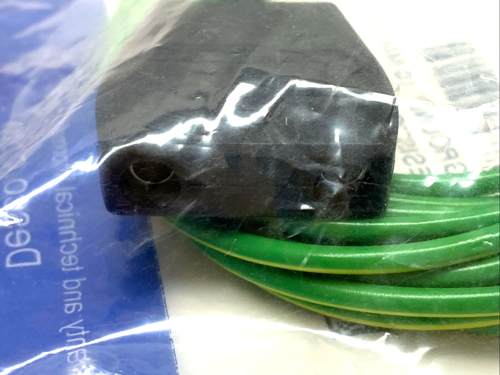 09820 | Desco Common Point Ground Cord 10mm Socket 10' No Resistor - New – Open box - Maverick Industrial Sales