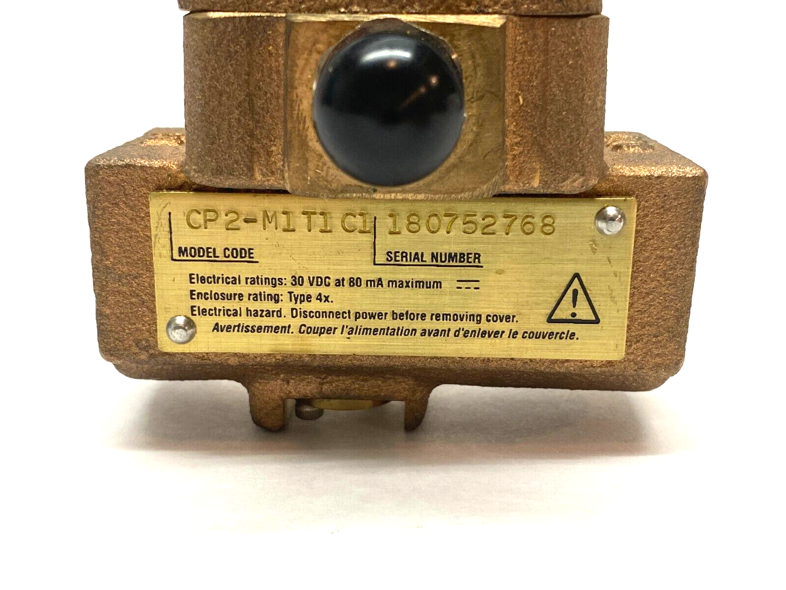 CP2-M1T1C1 | Universal Flow Monitors CoolPoint Digital Flow Rate Monitor 4-Pin - New – Open Box - Maverick Industrial Sales