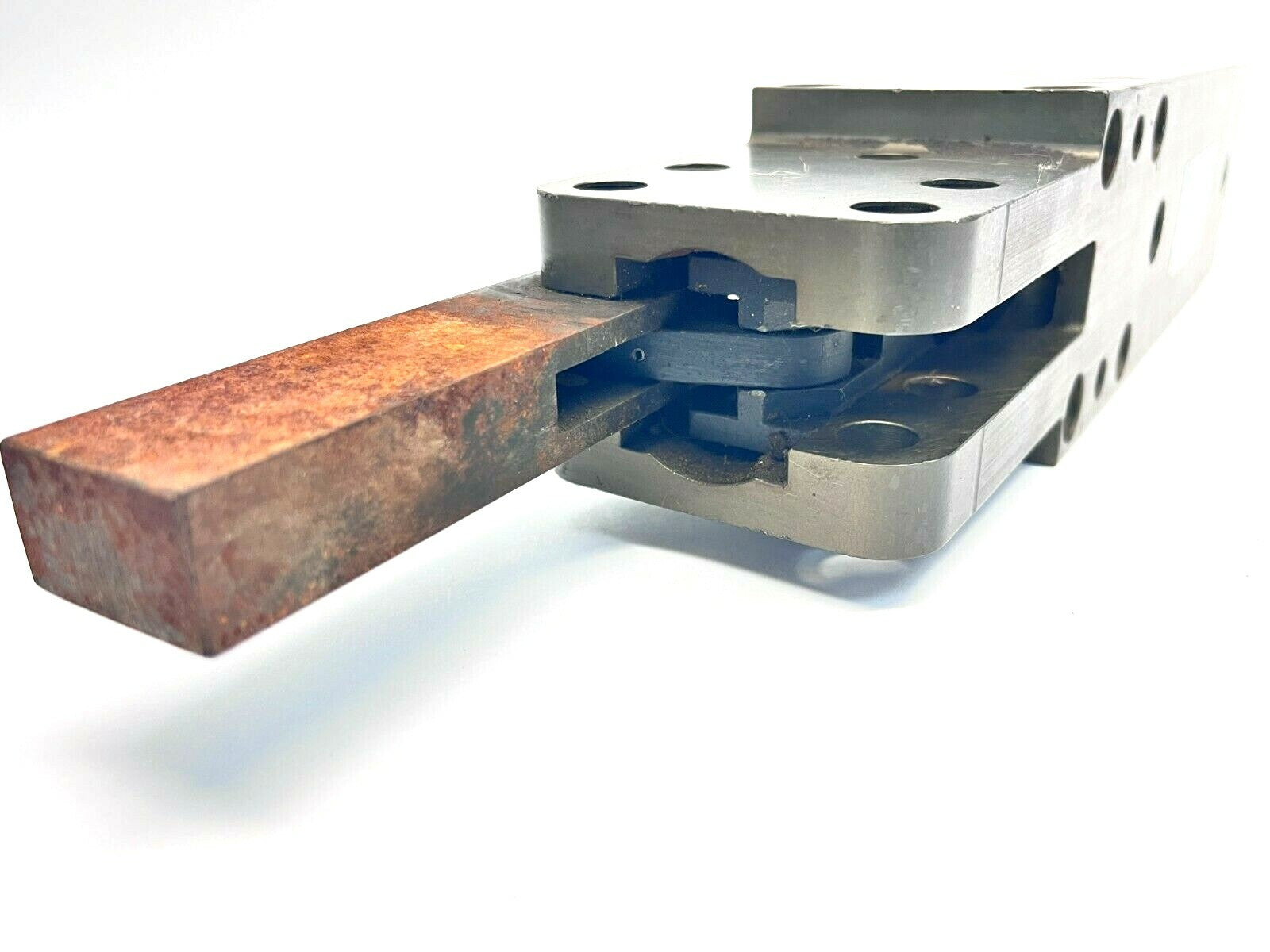 BTM Power Toggle Clamp 1444 - Maverick Industrial Sales