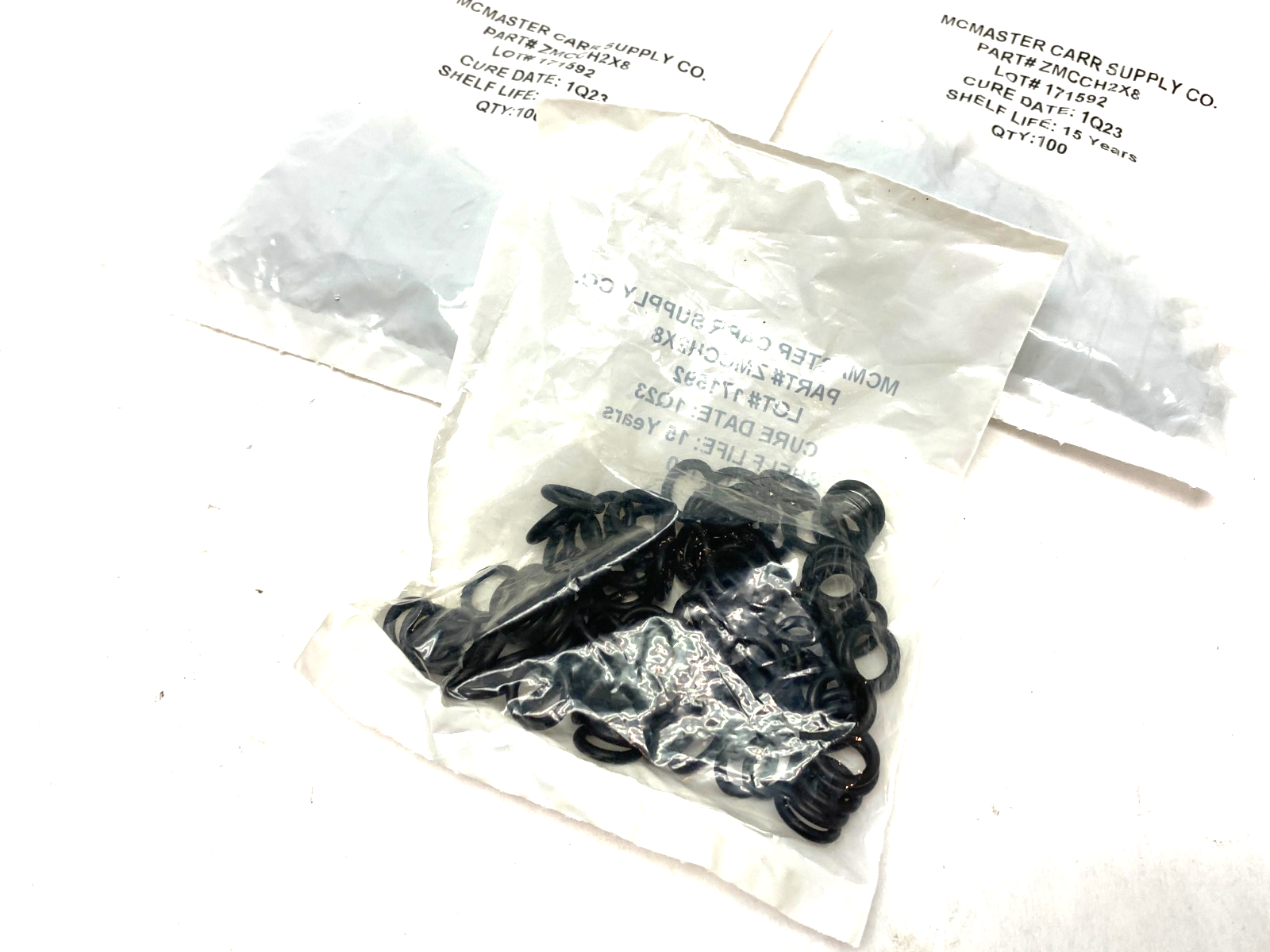 9262K169 | Buna-N O-Ring 2mm x 8mm ZMCCH2X8 PKG OF 100, LOT OF 3 - New - Maverick Industrial Sales