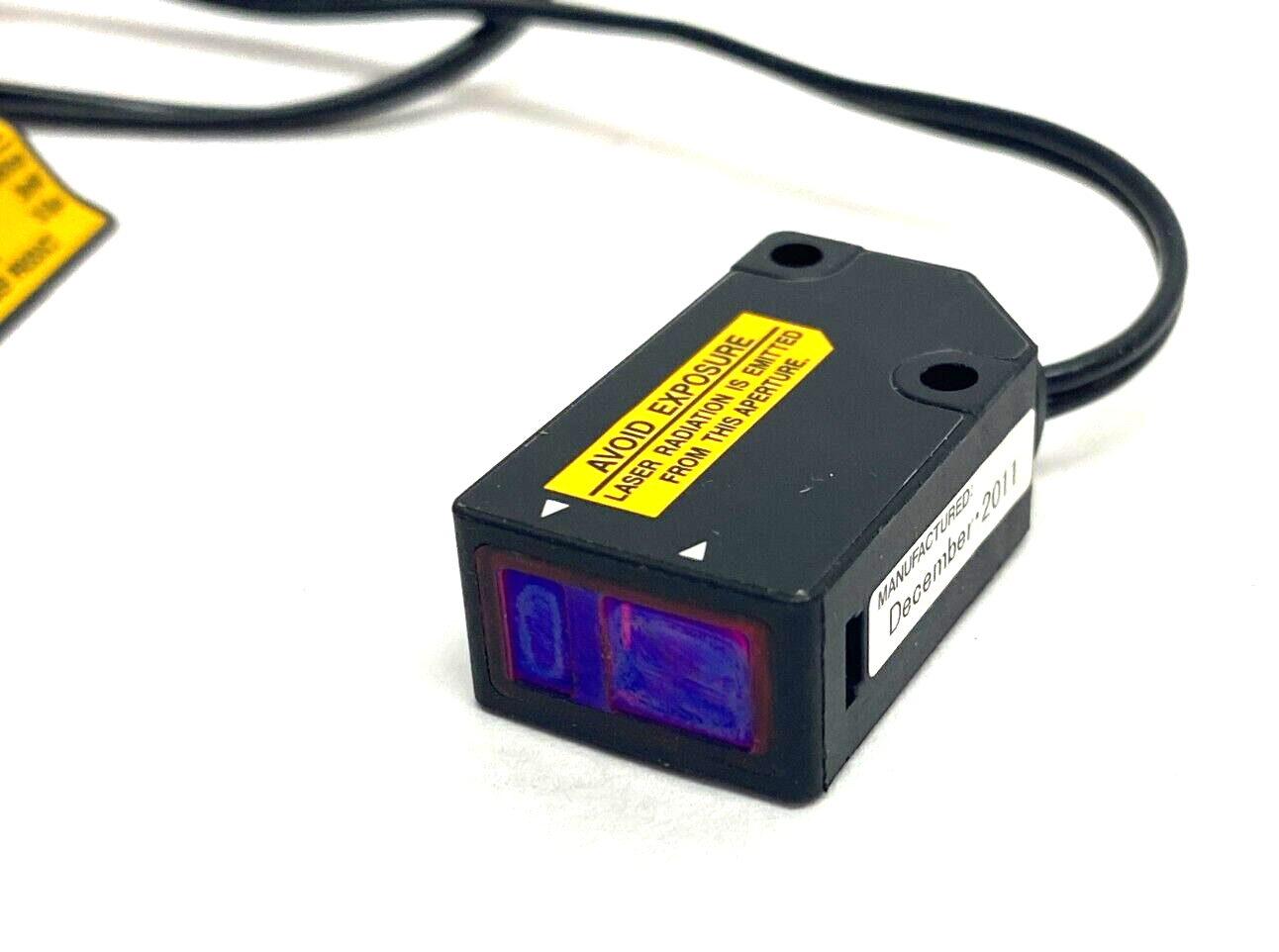 Keyence LV-H42 Long Distance Area-Type Reflective Laser Sensor 660 nm Wavelength - Maverick Industrial Sales