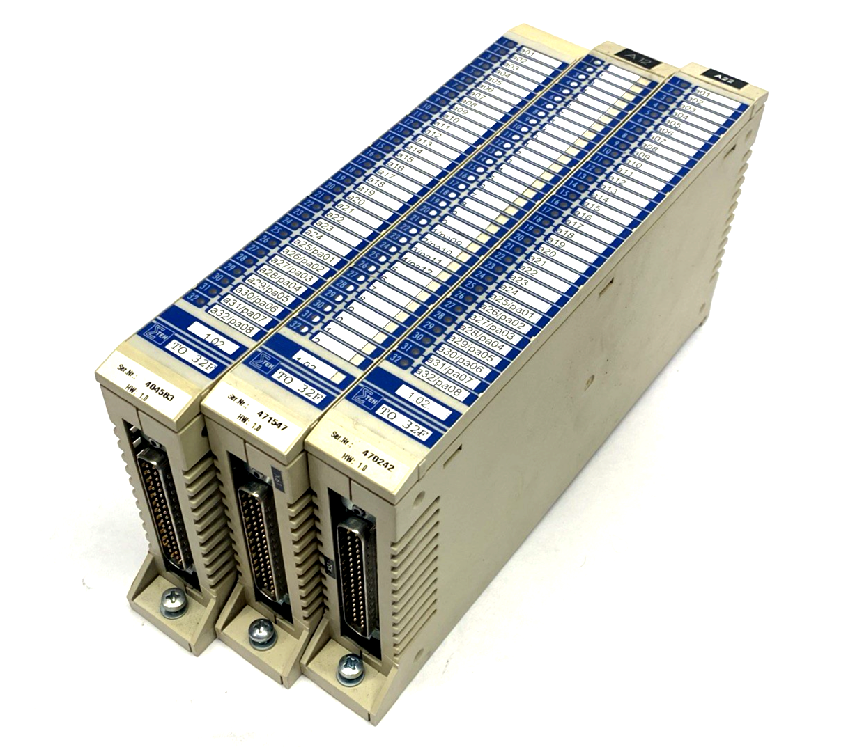 01-007-325 | Sigmatek TO 32F I/O Module LOT OF 3 - For parts or not working - Maverick Industrial Sales