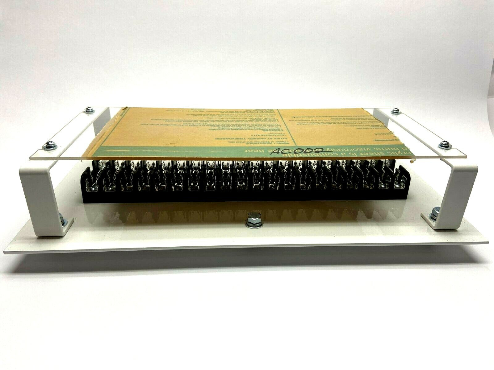 Curtiss Wright QT-U1B Base w/ 20 x Ferraz Shawmut Fuse Holders 30310 - Maverick Industrial Sales