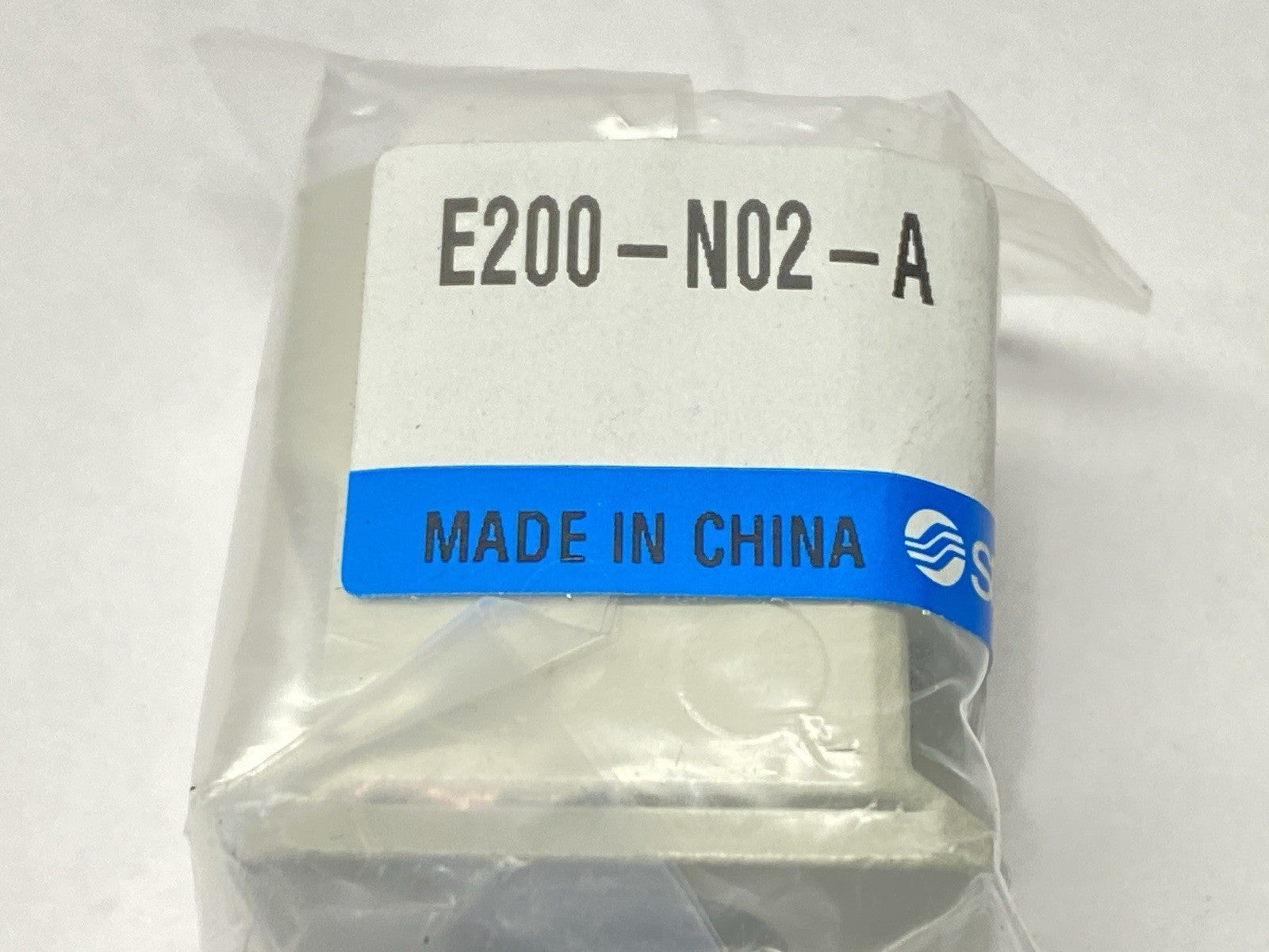 E200-N02-A | SMC Piping Adapter LOT OF 4 - New – Open box - Maverick Industrial Sales