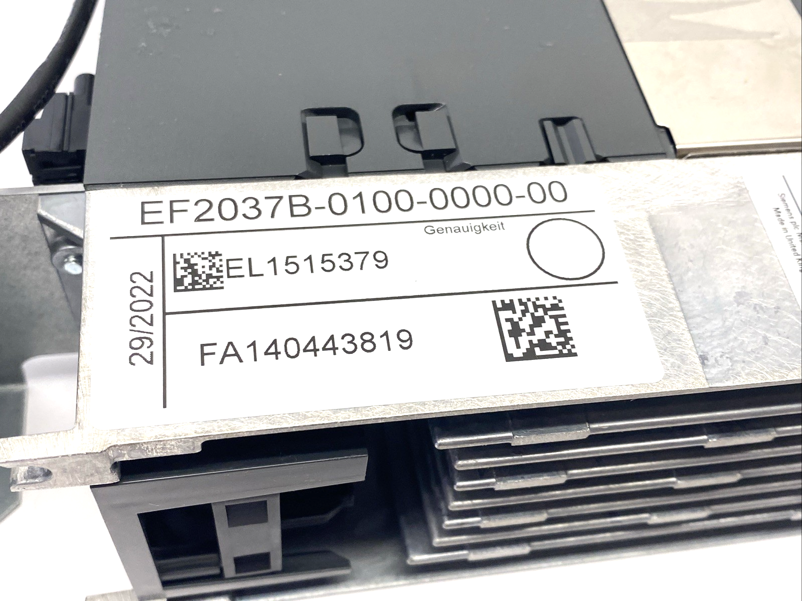 EF2037B-0100-0000-00 | Siemens EF2037B Weiss Rotary Indexing Table Controller 6SL3210-1PB13-0UL0 - New – Open box - Maverick Industrial Sales