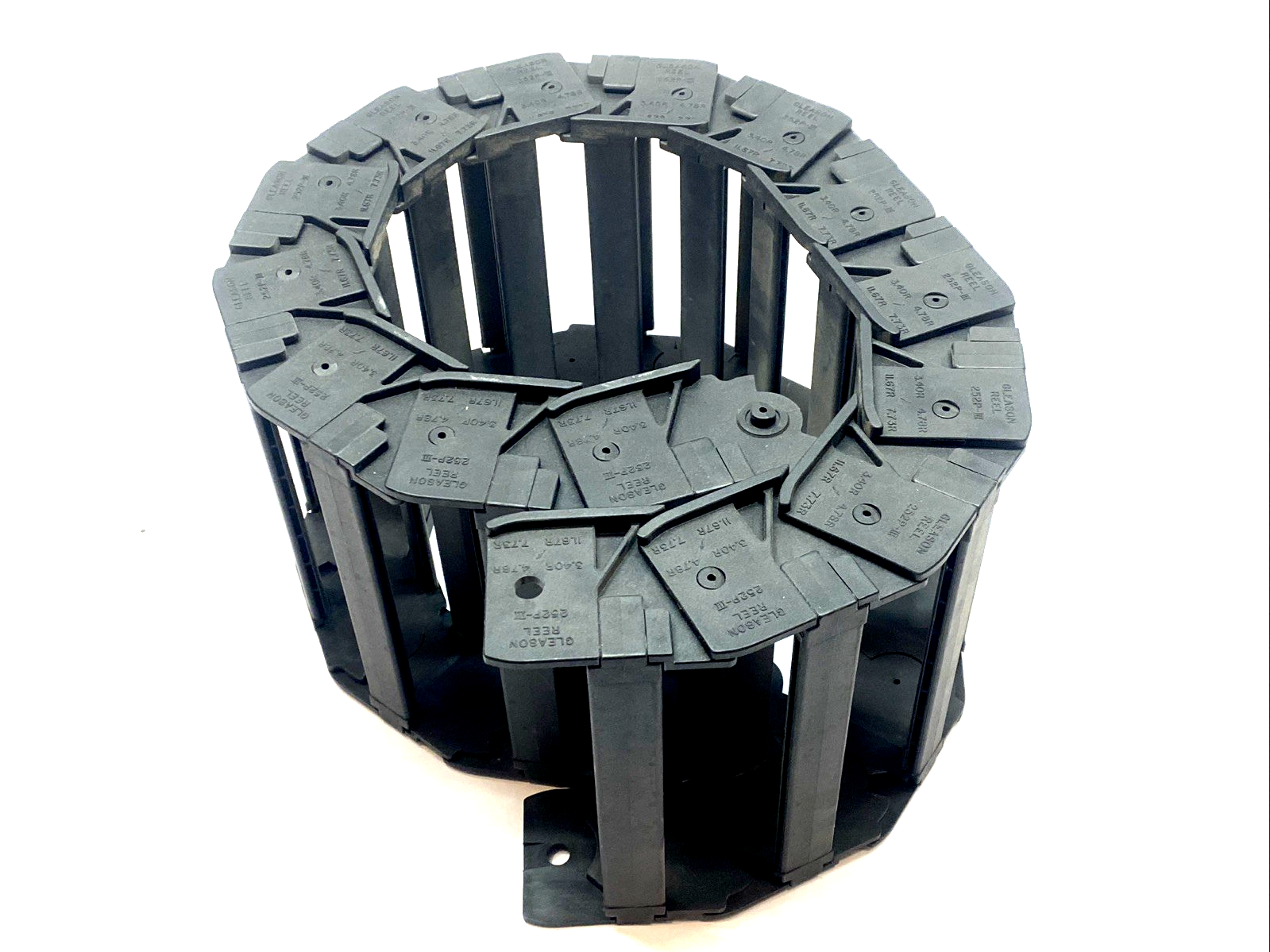 Gleason Reel 252P-III E-Chain Cable Carrier 15 Links - Maverick Industrial Sales