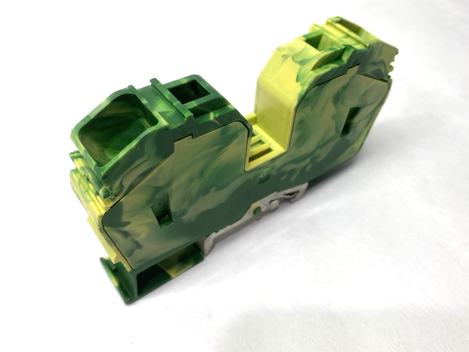 285-637 | Wago Ground Terminal Block - Used - Maverick Industrial Sales