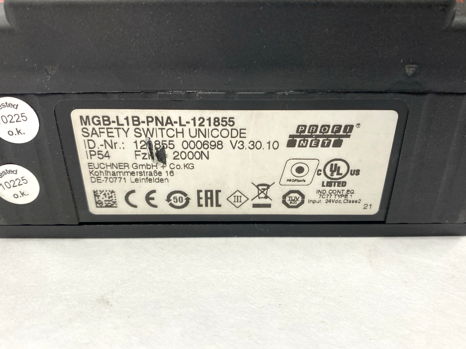 MGB-L1B-PNA-121855 | Euchner Multifunctional Gate Box 121855 MISSING THREADED PLUG - Used - Maverick Industrial Sales