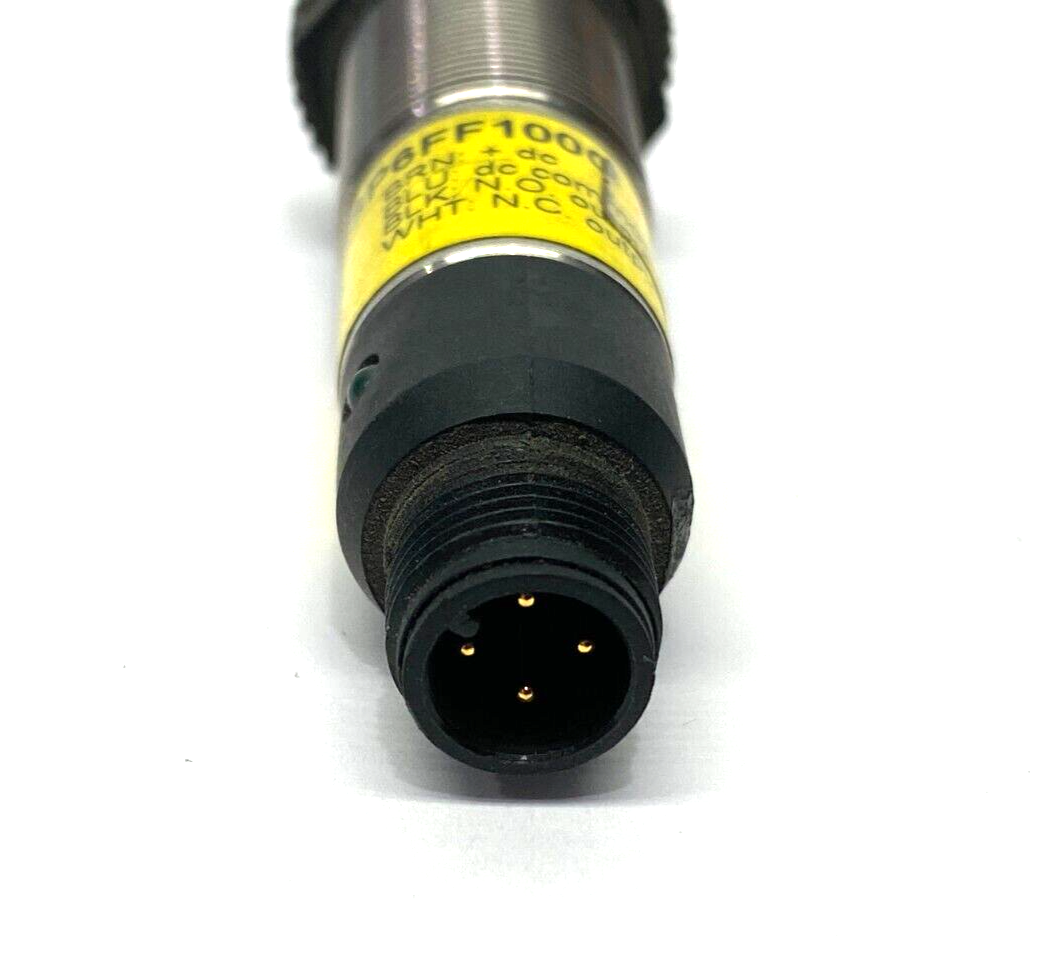Banner M18SP6FF100Q EZ-BEAM Fixed Field Infrared LED Sensor 100mm Range 48675 - Maverick Industrial Sales