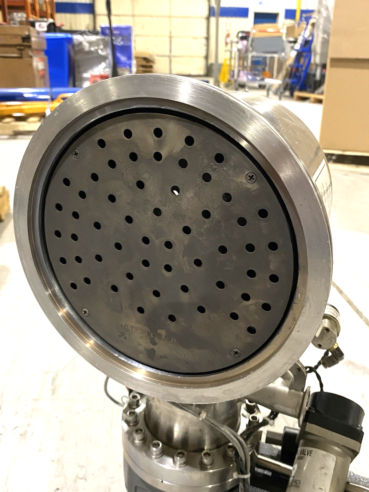 8116283G001R | CTI Cryogenics On-Board Cryopump FOR PARTS/REPAIR - For parts or not working - Maverick Industrial Sales